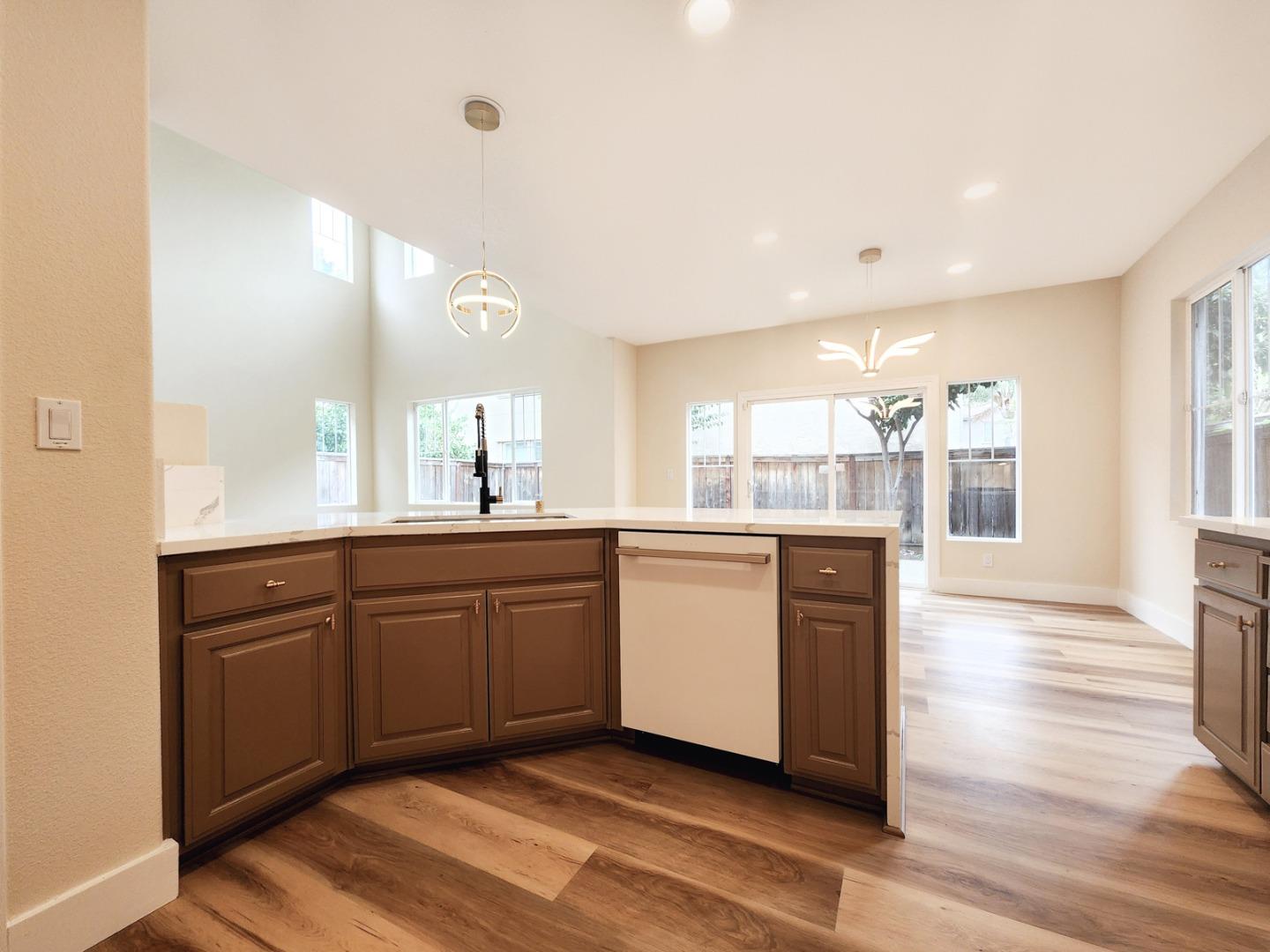 1218 Alder Creek Circle