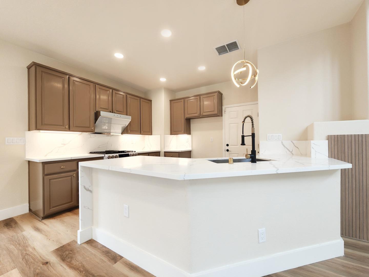 1218 Alder Creek Circle