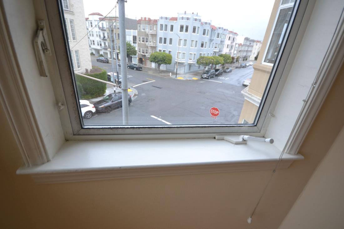 1921 Jefferson Street 204