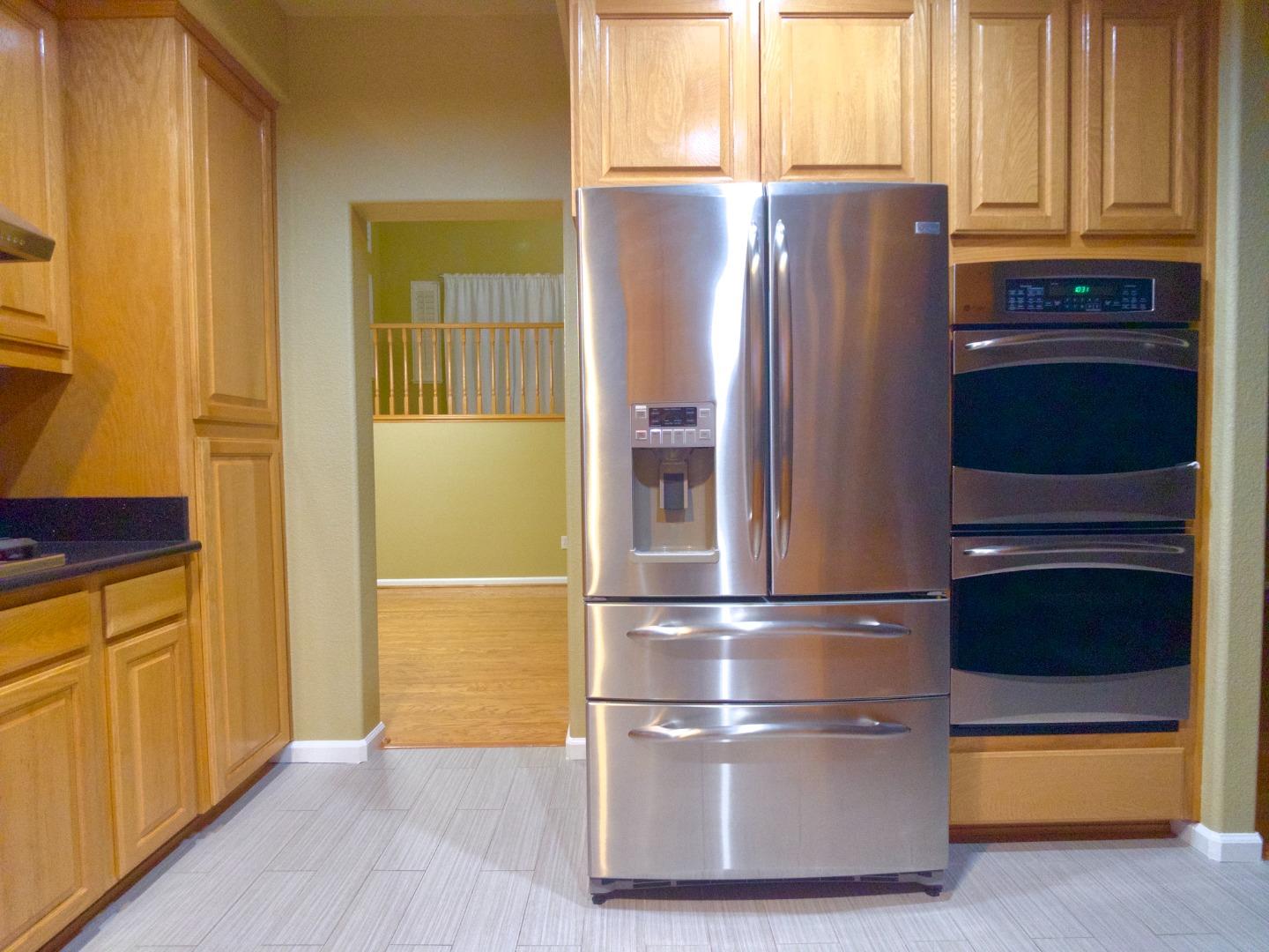 15 Parkridge Circle