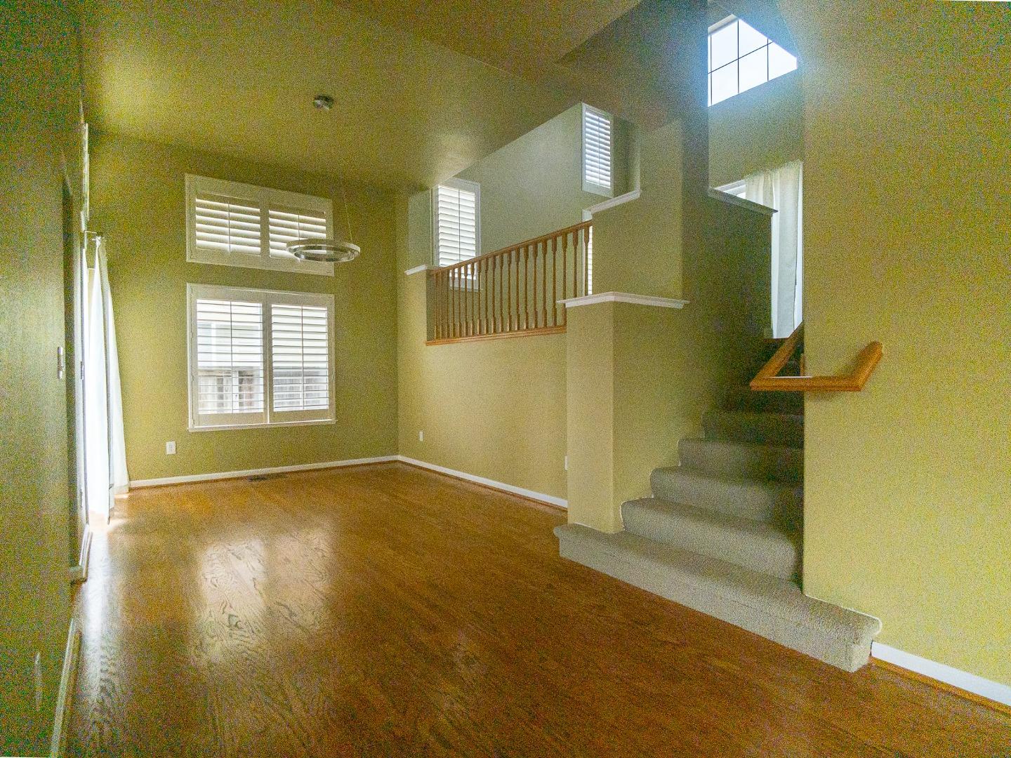15 Parkridge Circle