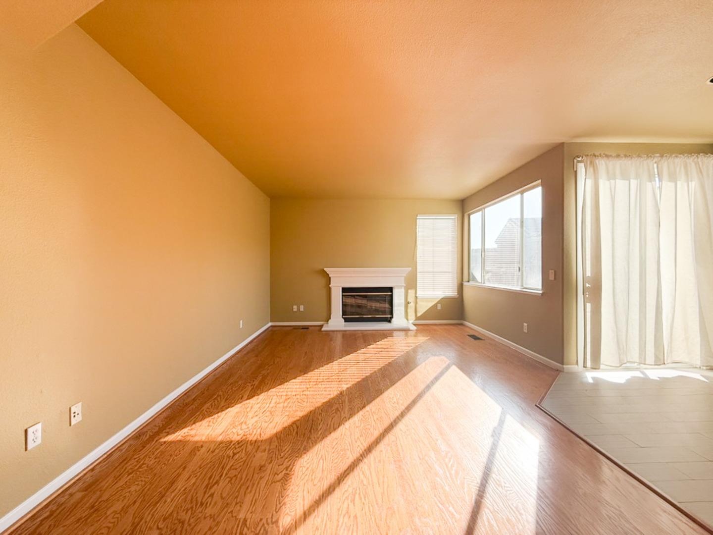 15 Parkridge Circle