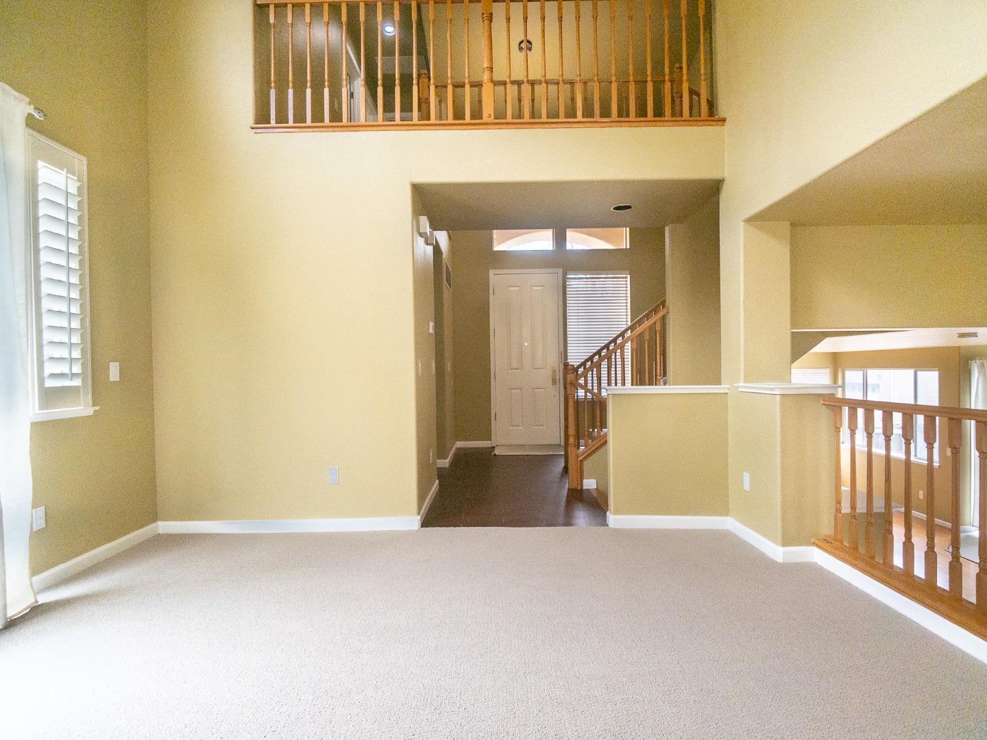 15 Parkridge Circle