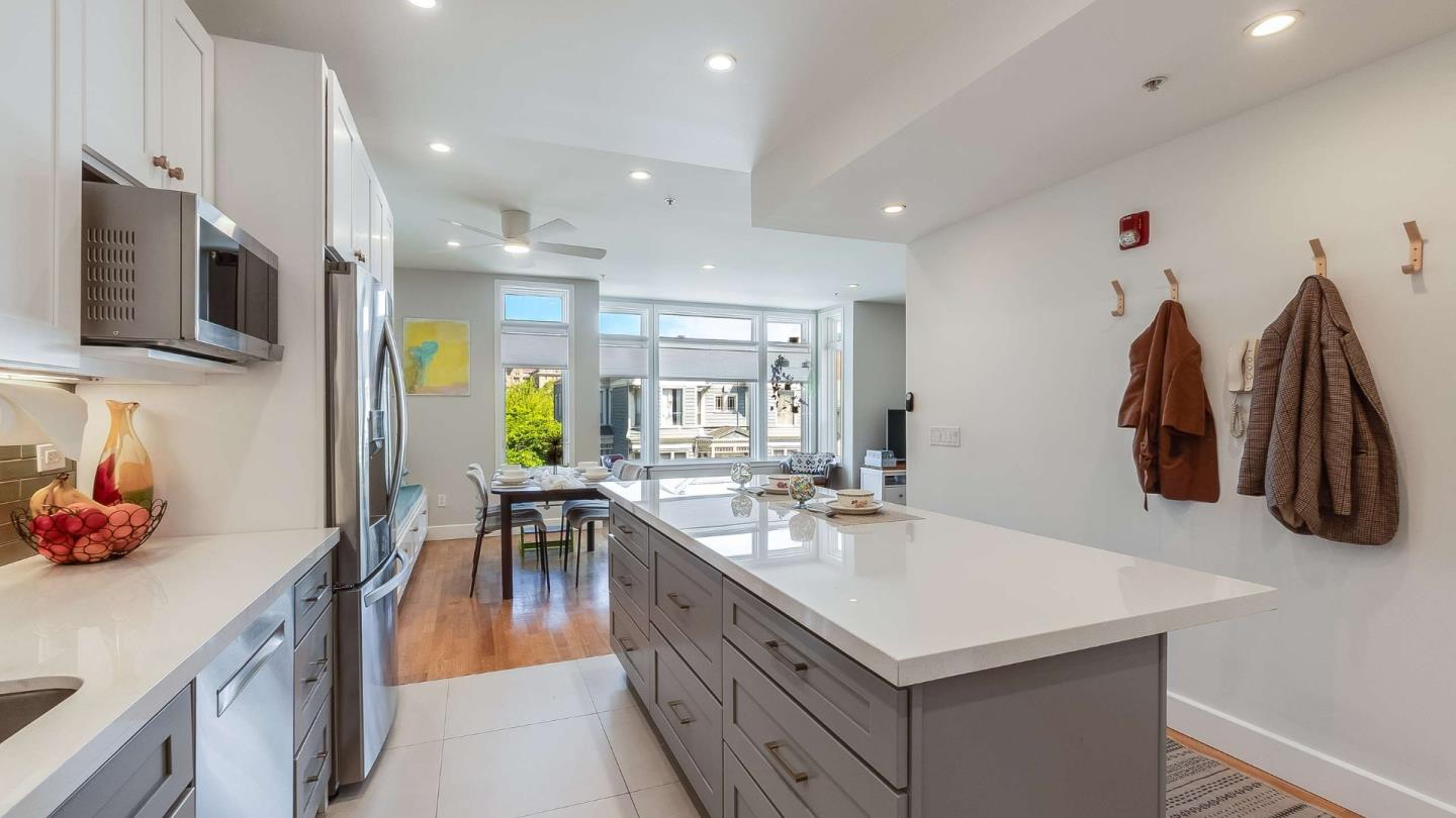 275 9th Street 3