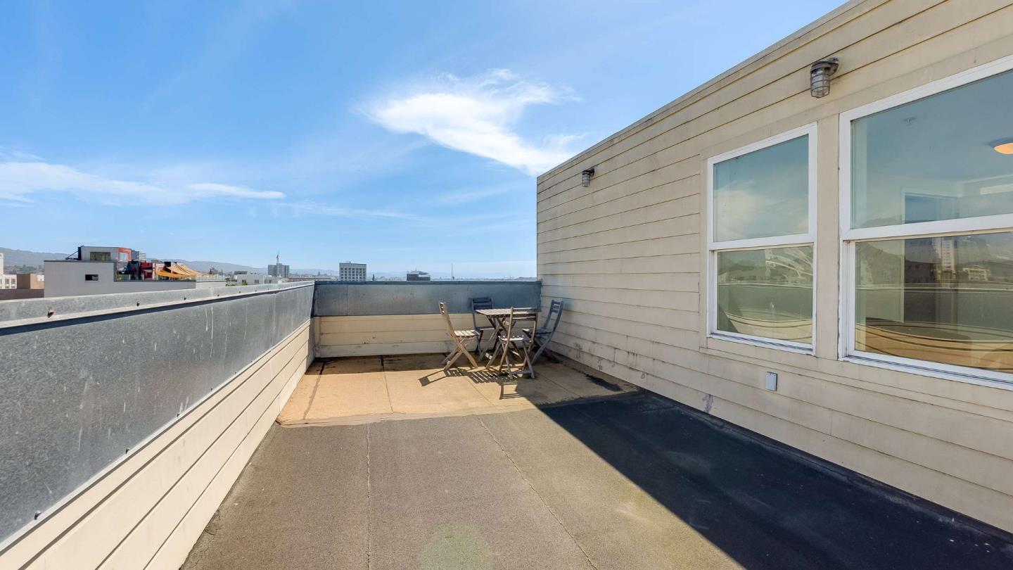 275 9th Street 3