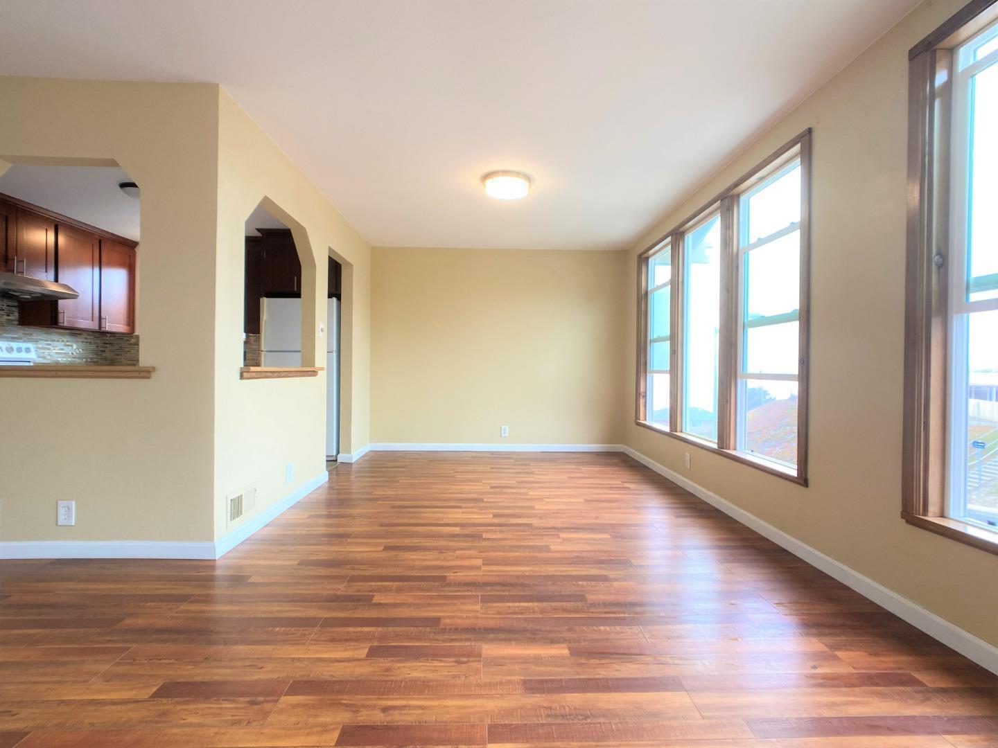 1215 Skyline Drive