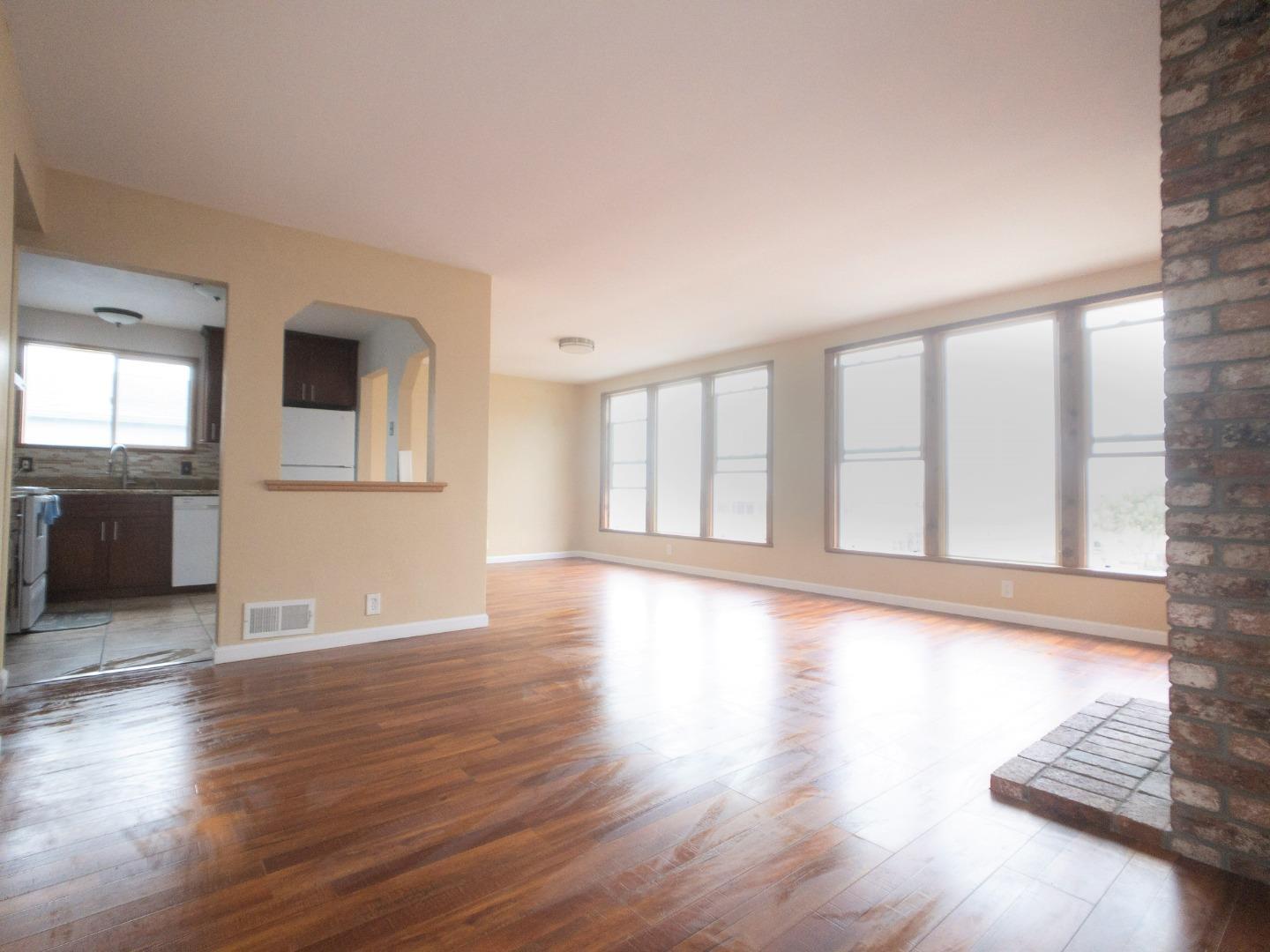 1215 Skyline Drive