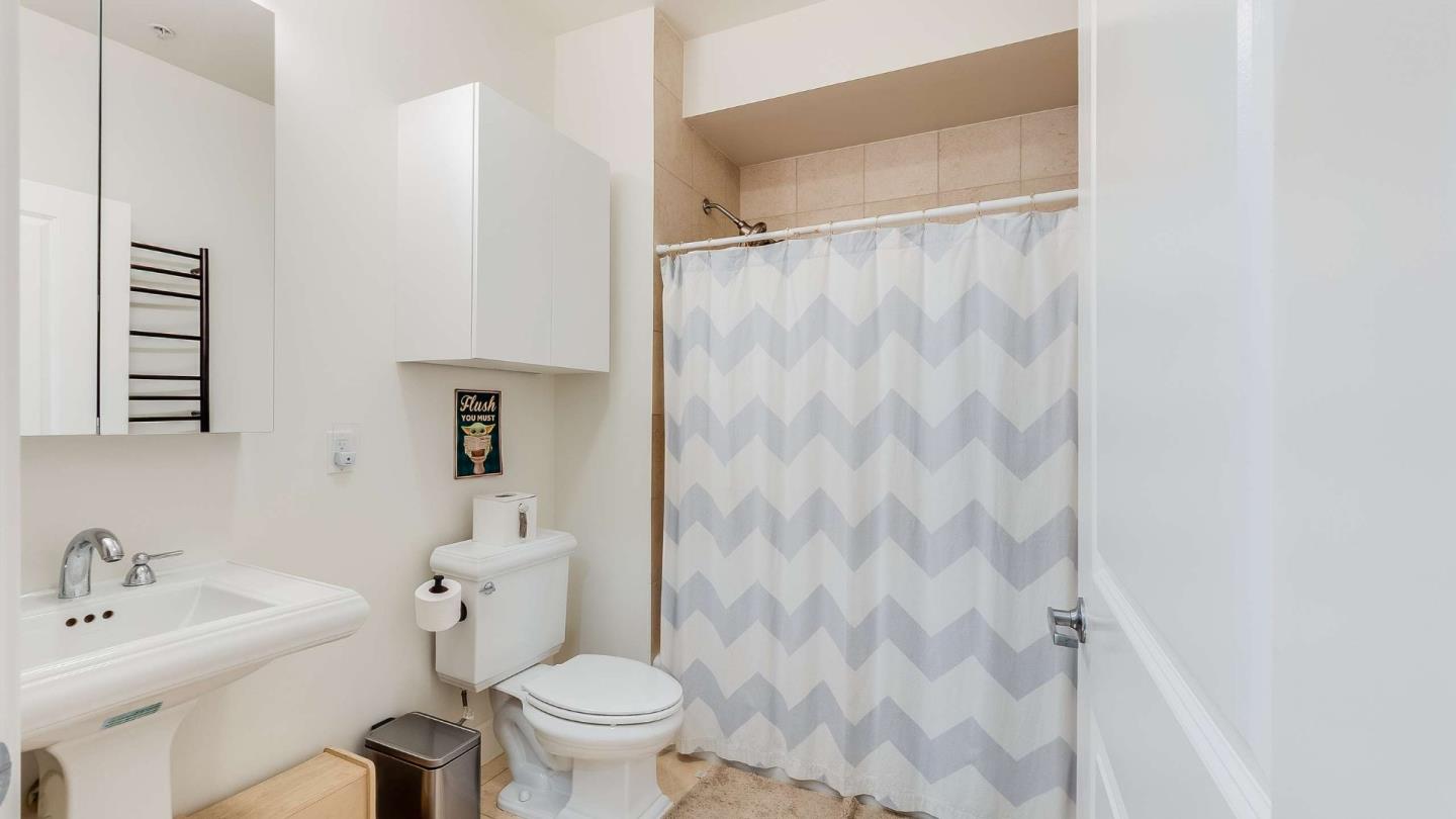 275 9th Street 3