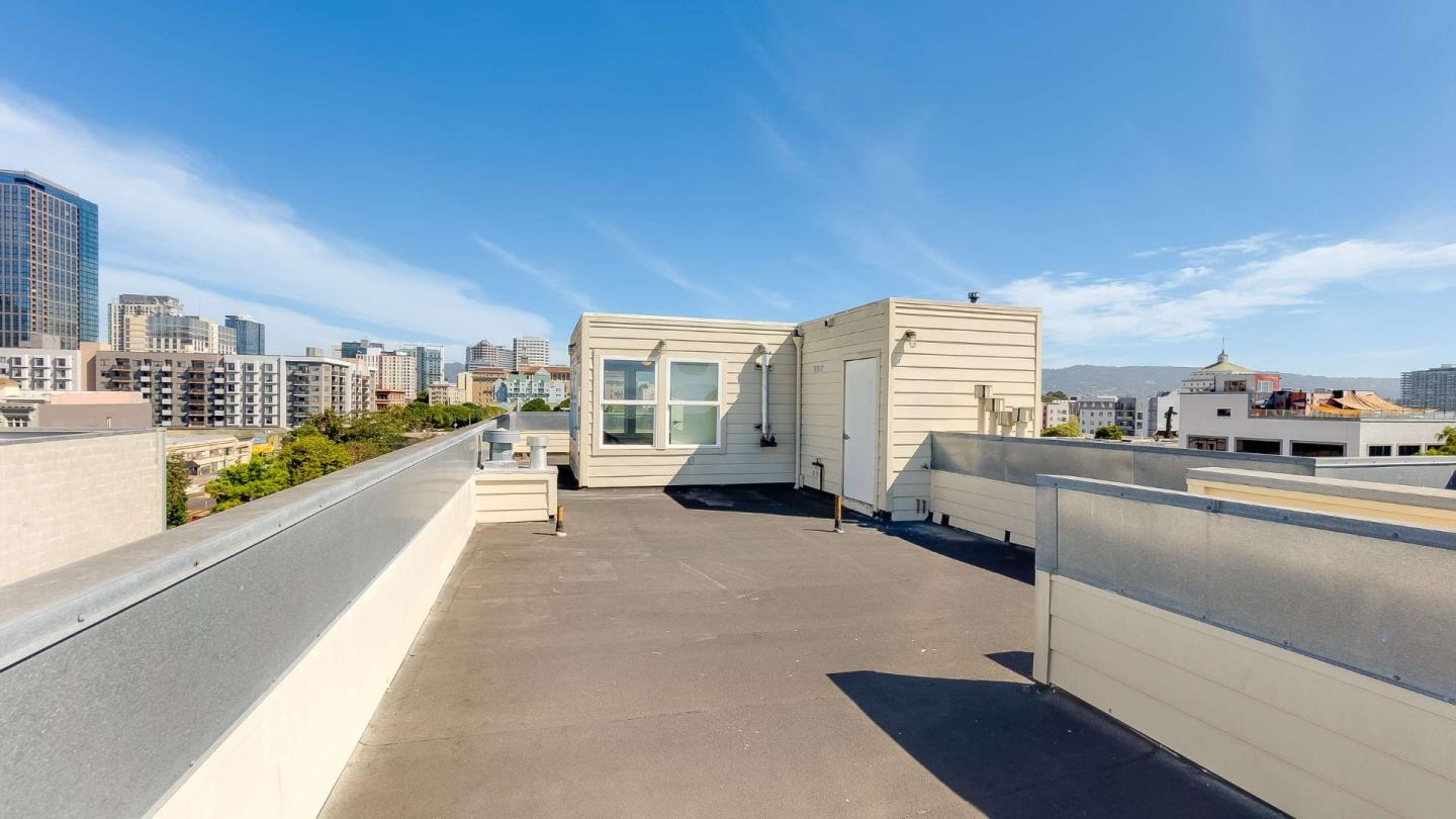 275 9th Street 3