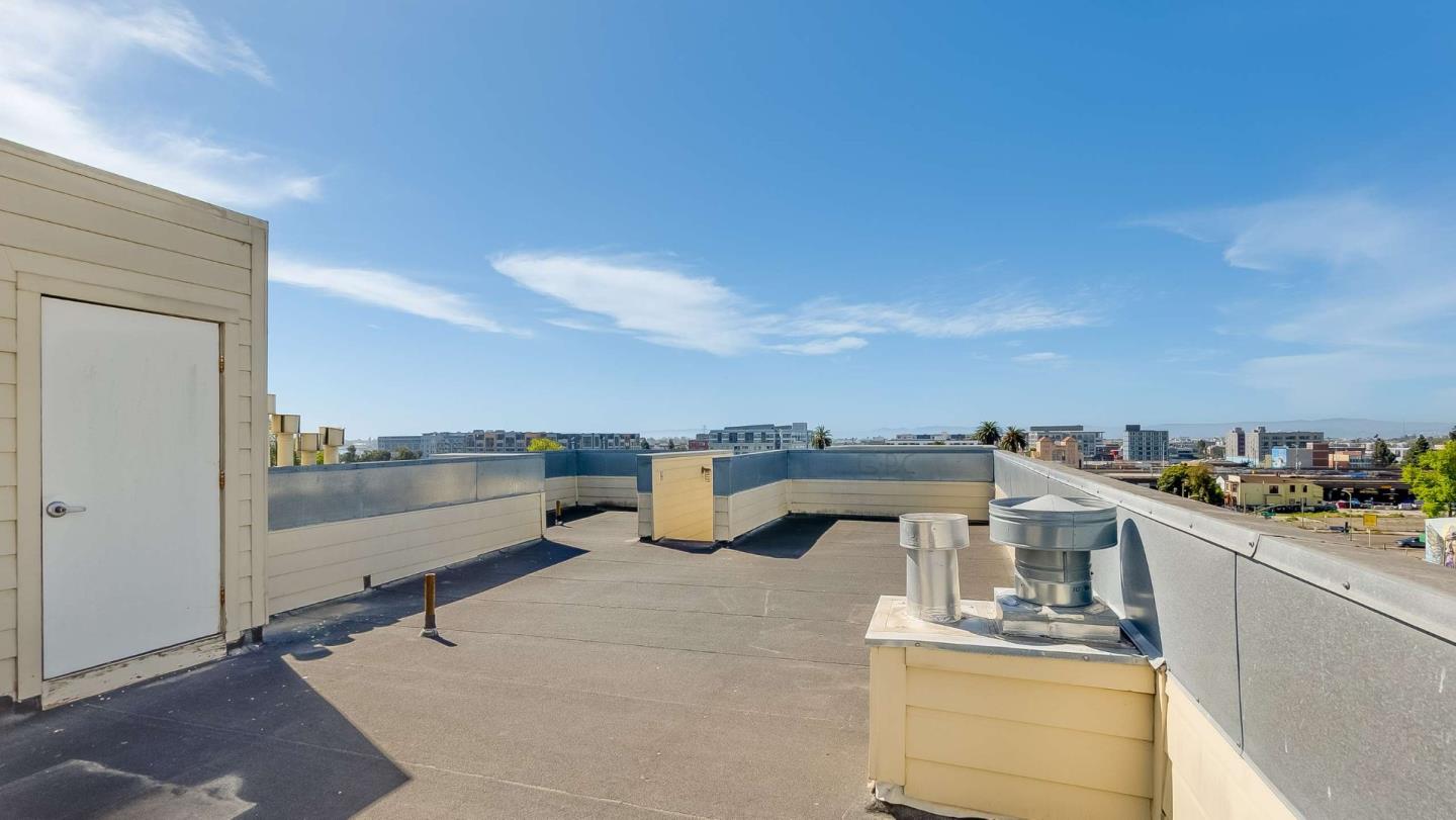 275 9th Street 3