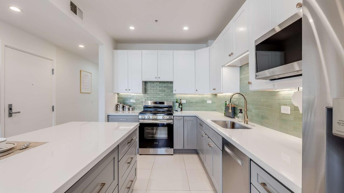 275 9th Street 3