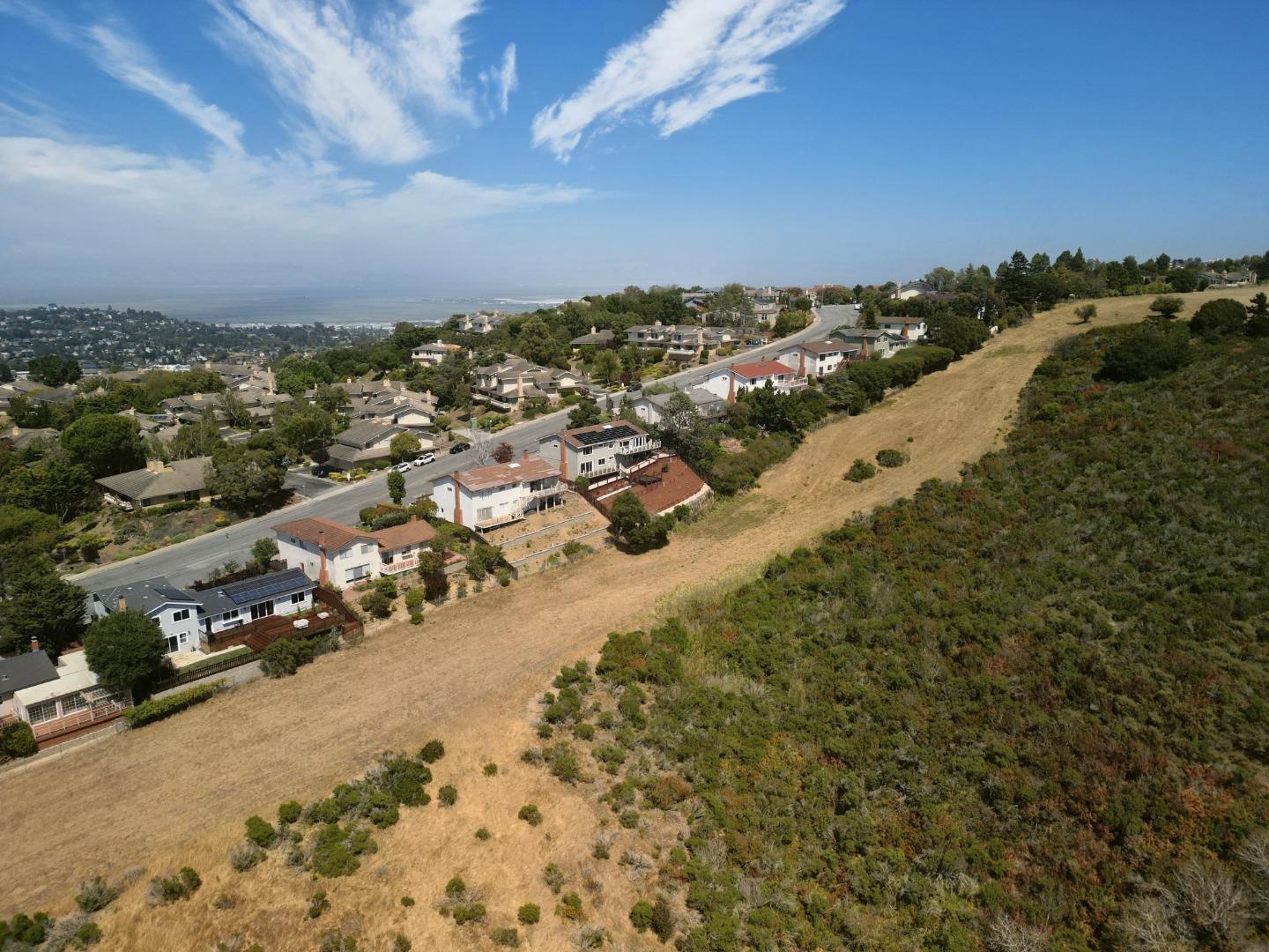 208 Crestview DR