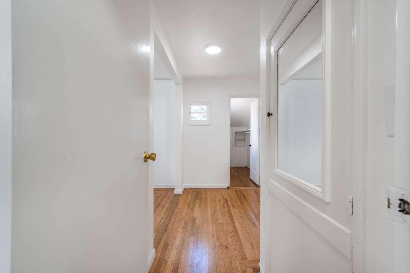 1305 Walnut ST