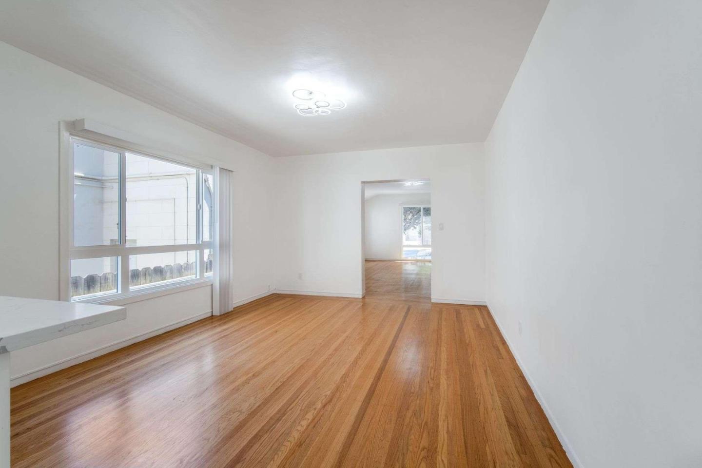 1305 Walnut ST