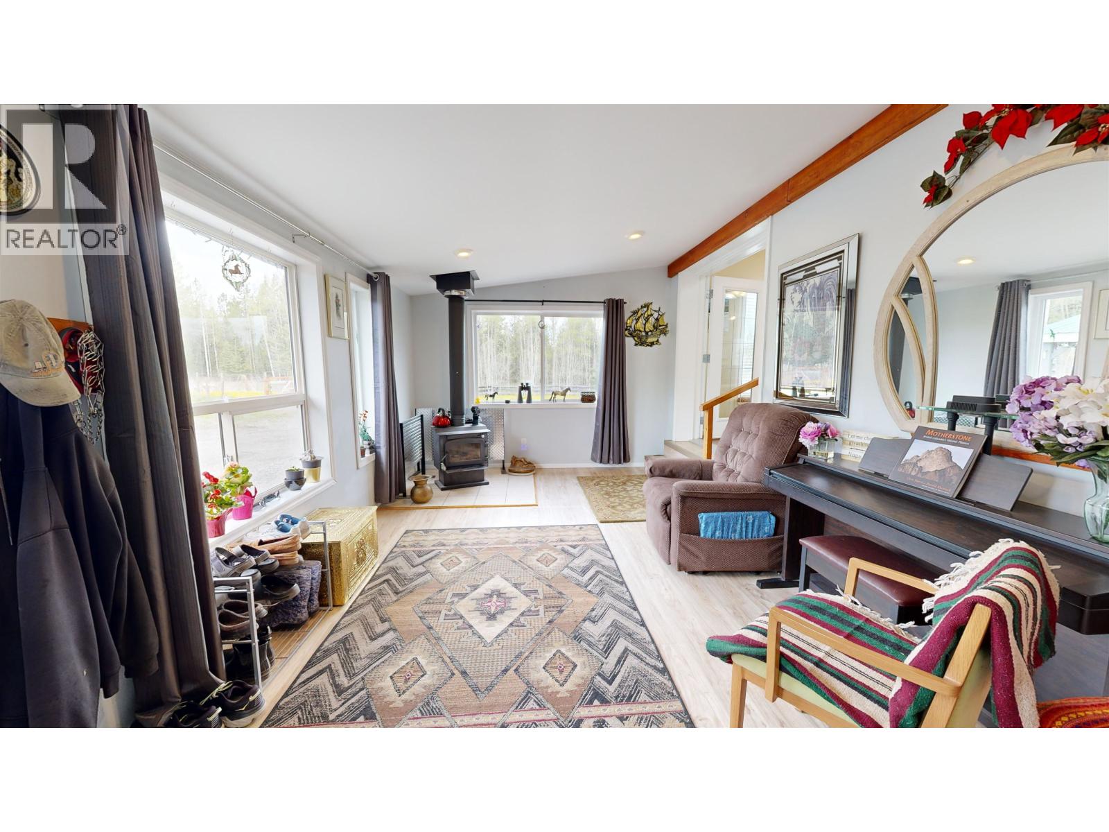 7028 N NETHERLAND ROAD