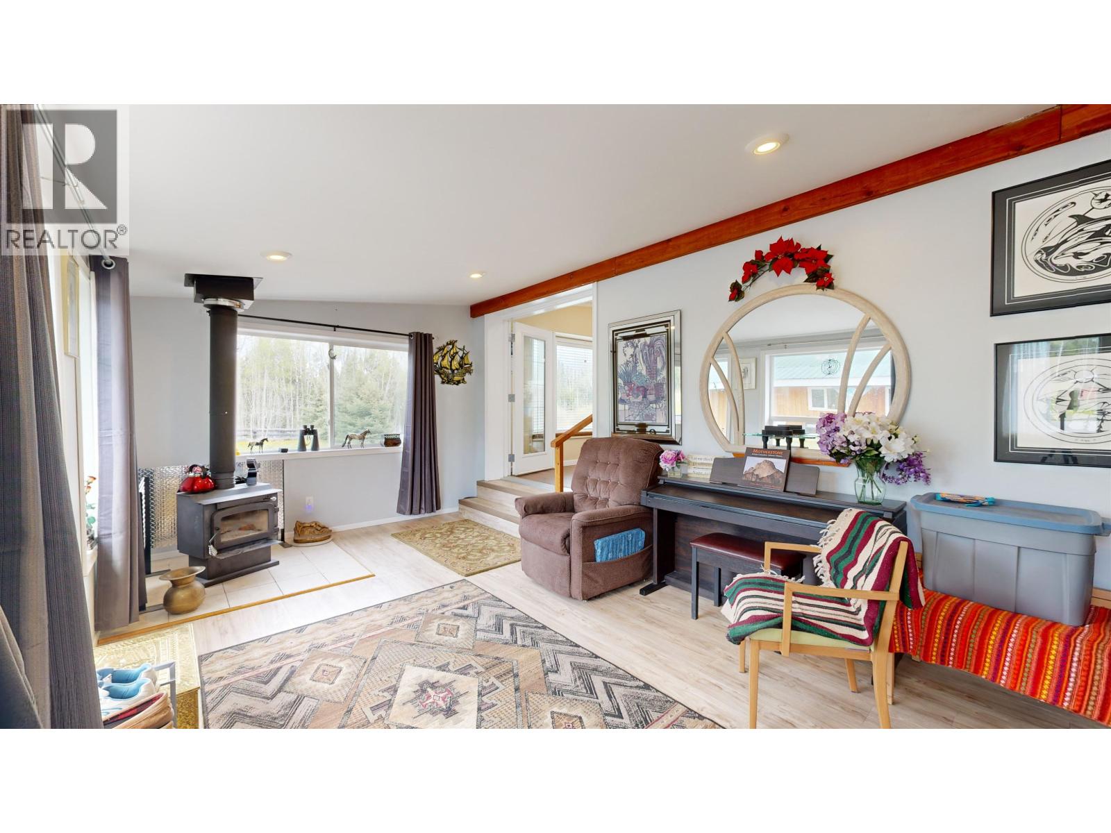 7028 N NETHERLAND ROAD