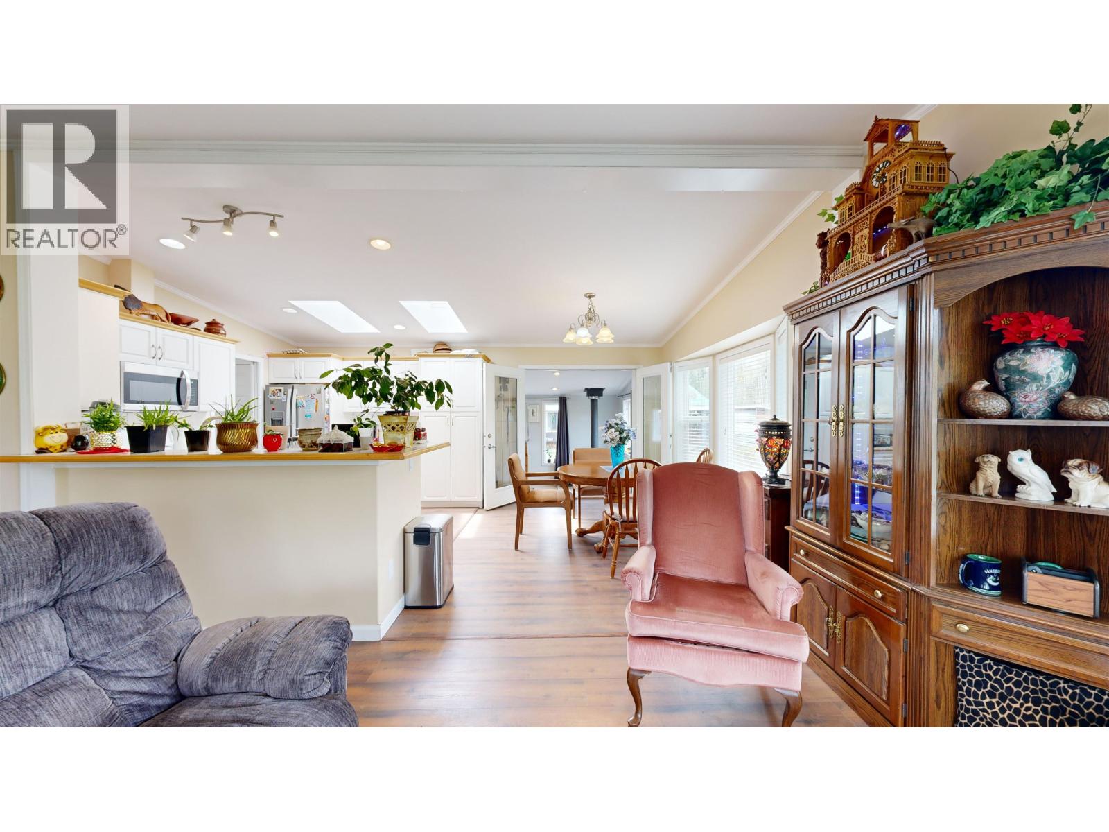 7028 N NETHERLAND ROAD