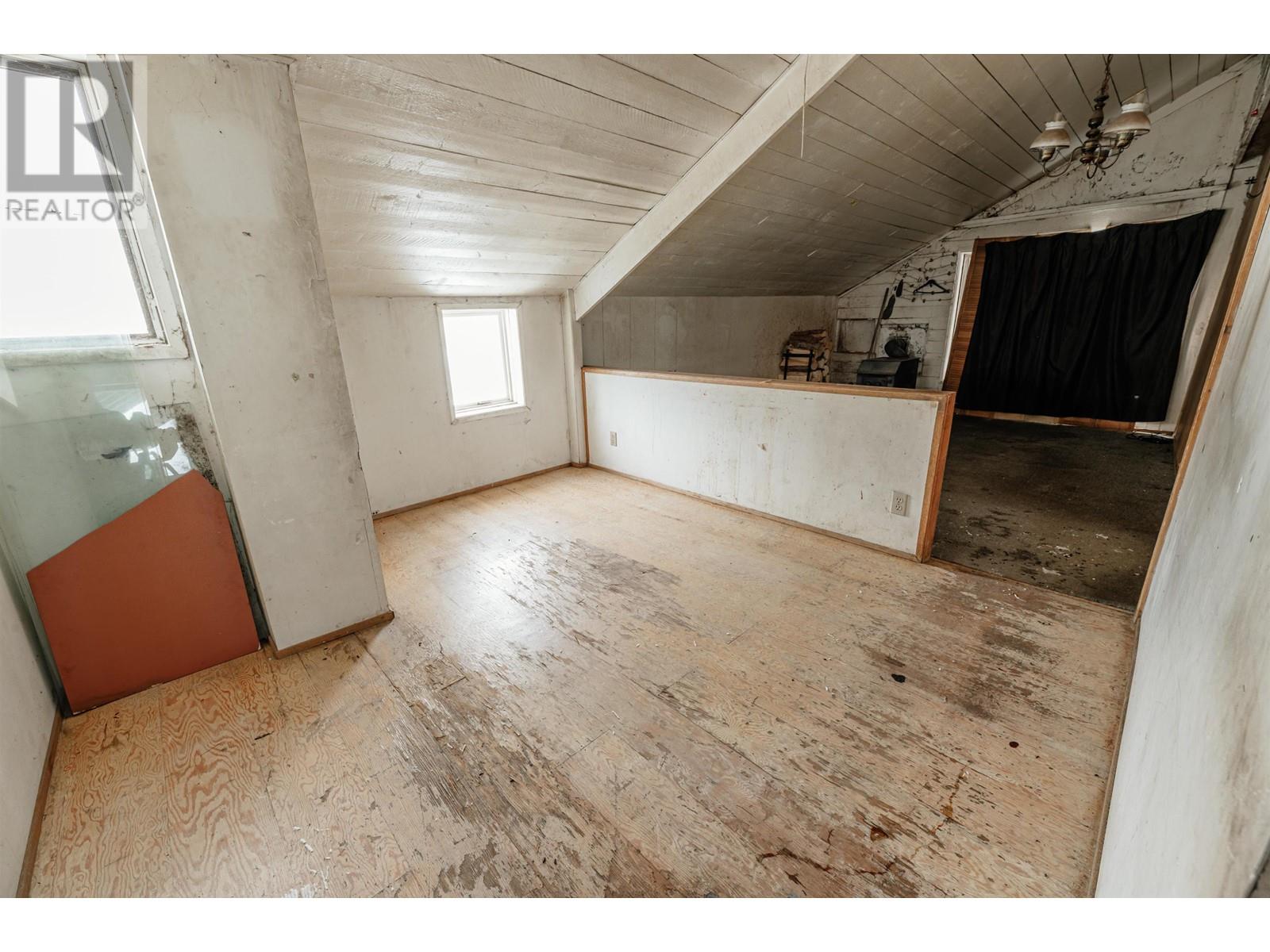 1436 S CARIBOO 97 HIGHWAY