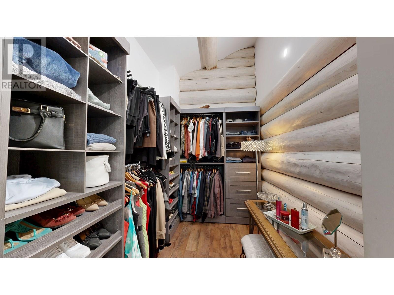 2199 EAGLE CREEK ROAD