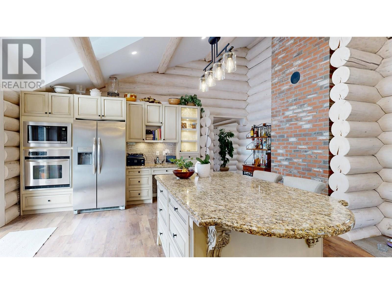 2199 EAGLE CREEK ROAD