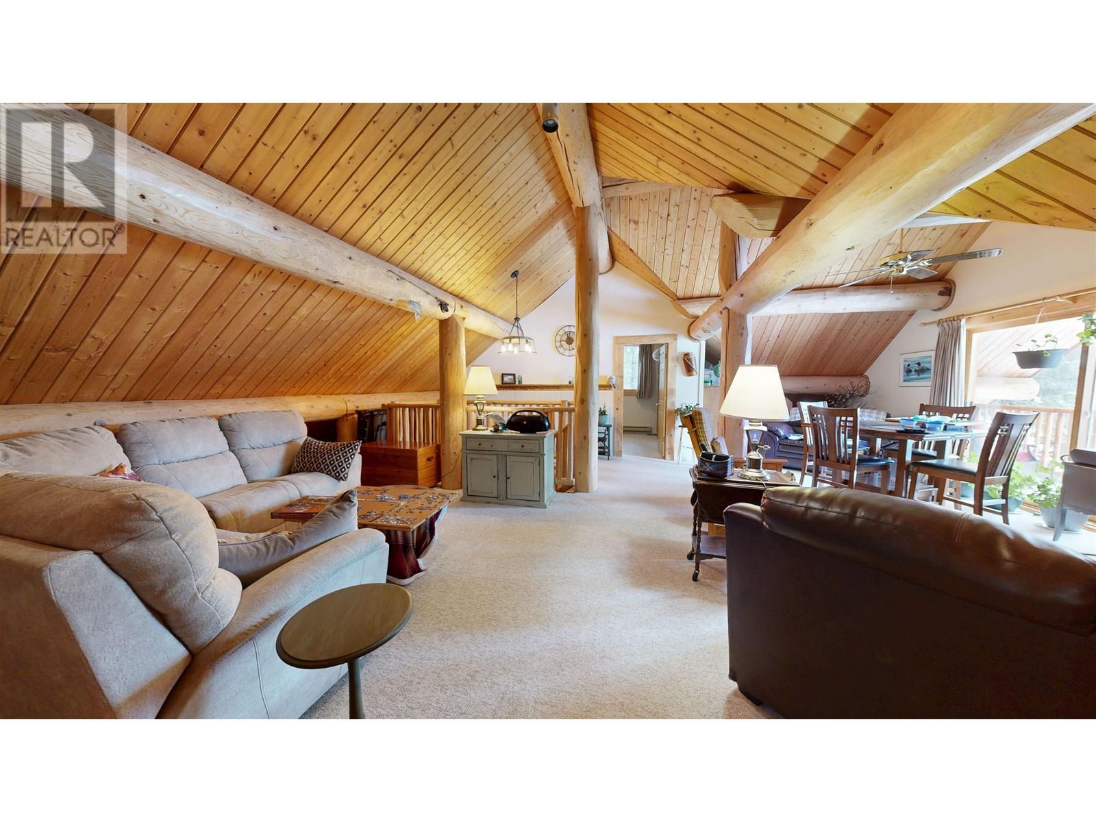 8494 GERALD CRESCENT