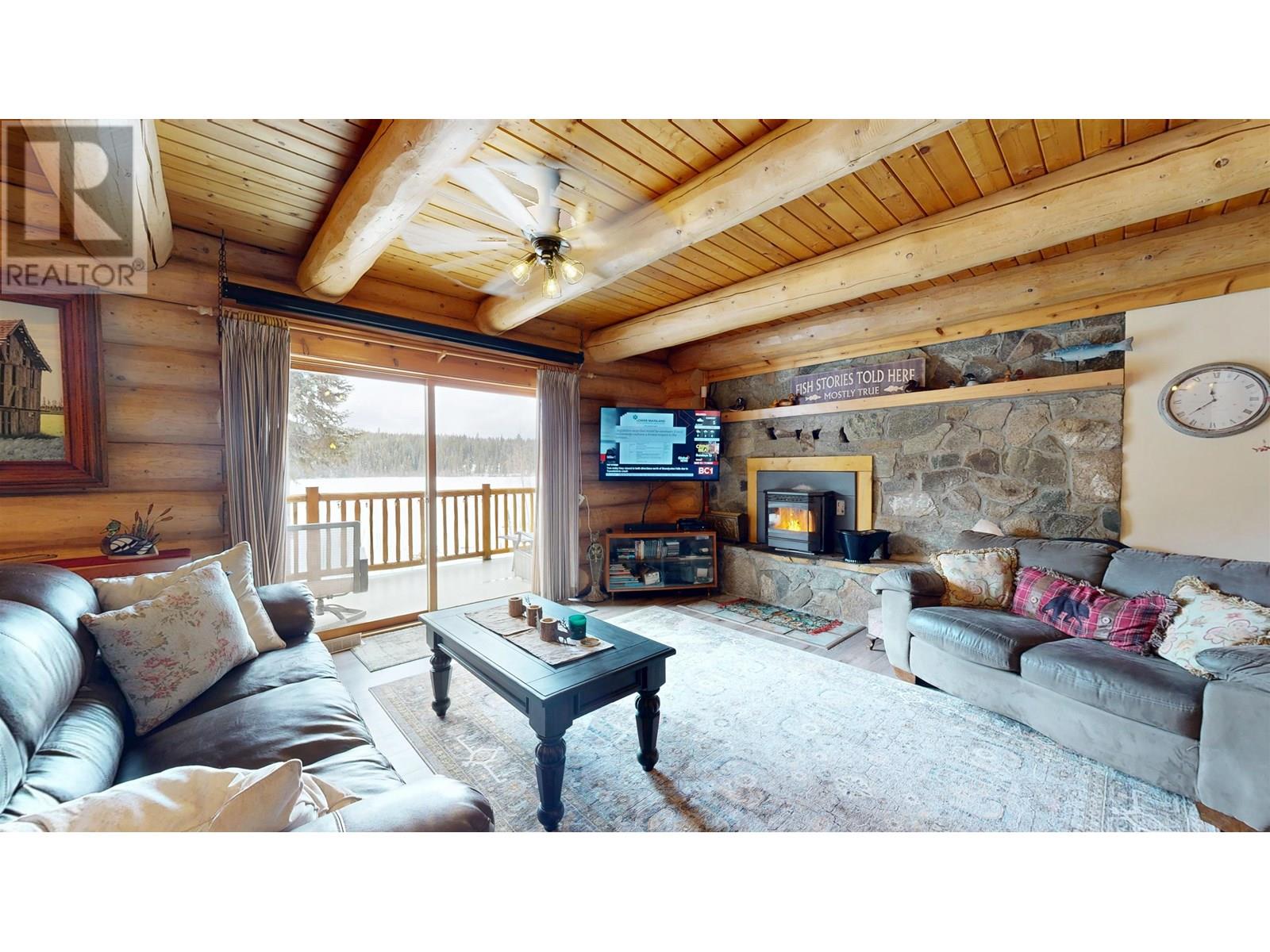 8494 GERALD CRESCENT
