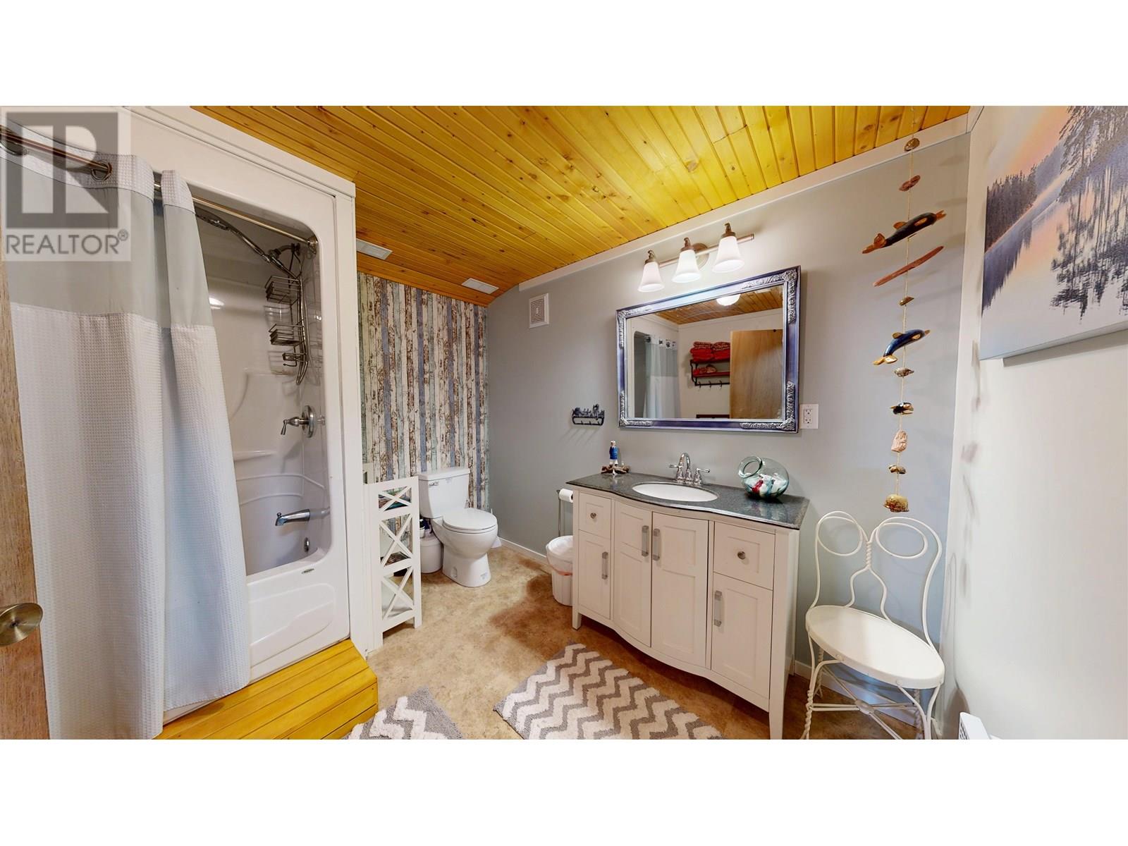 8494 GERALD CRESCENT