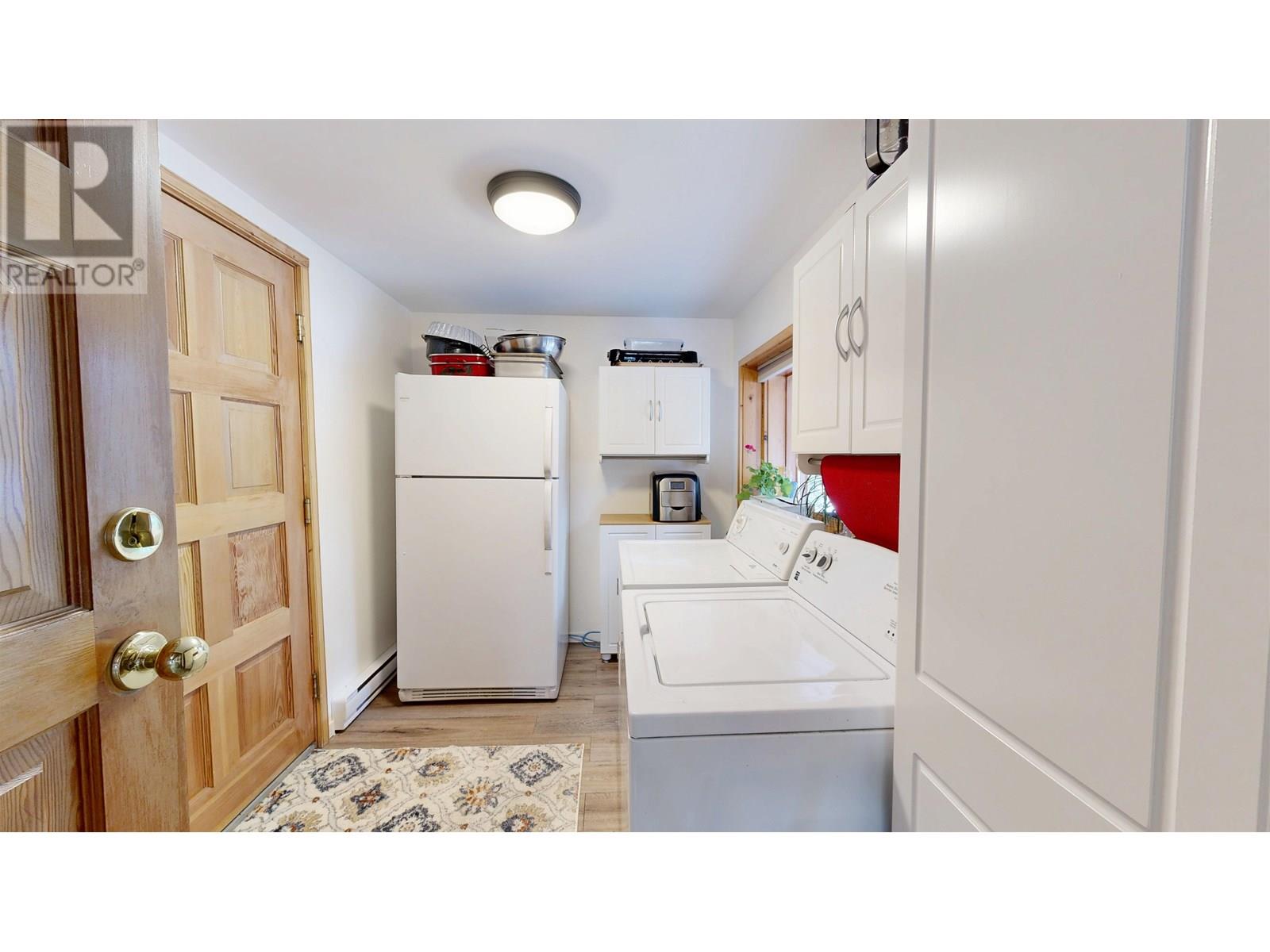 8494 GERALD CRESCENT