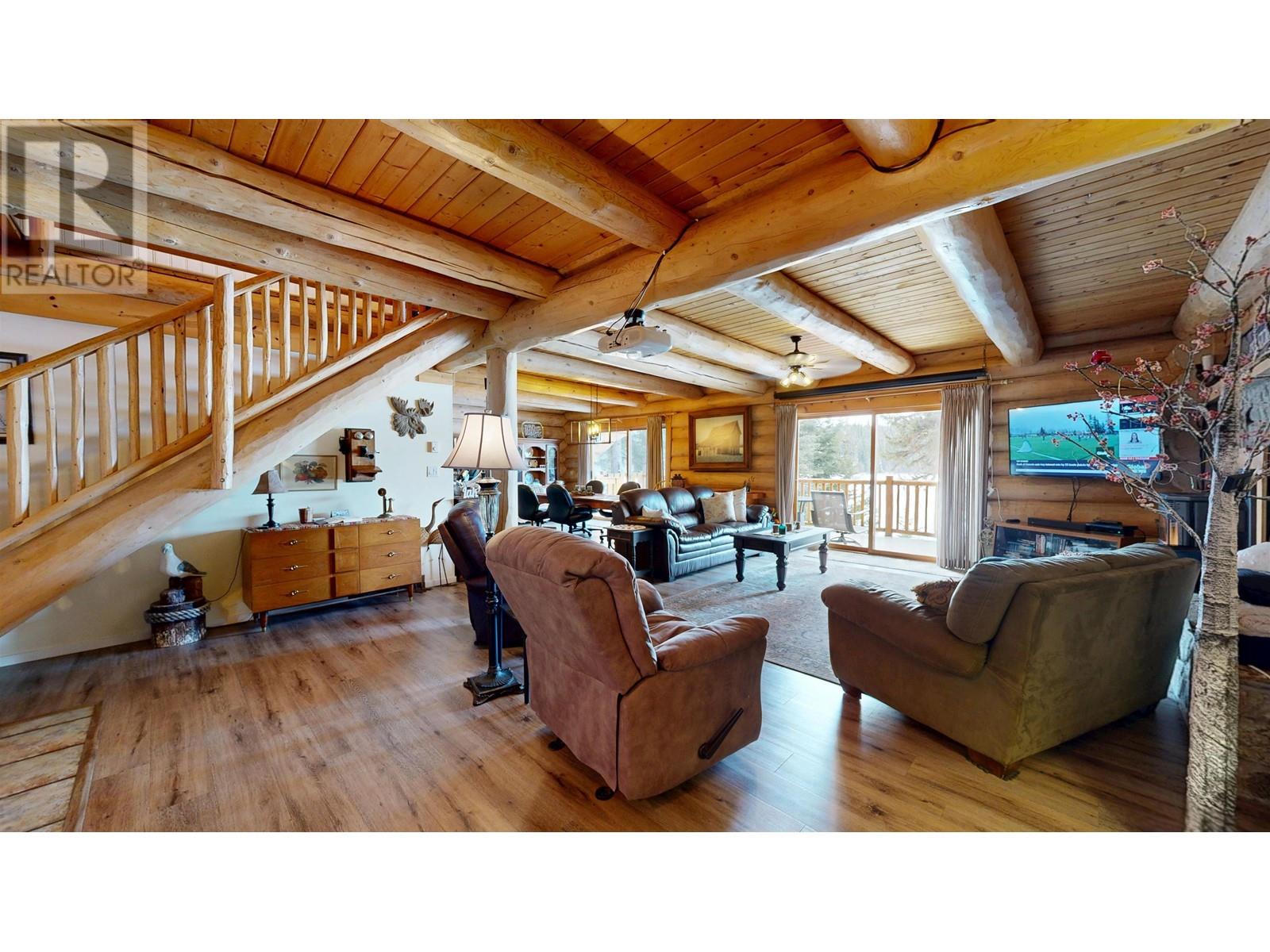 8494 GERALD CRESCENT