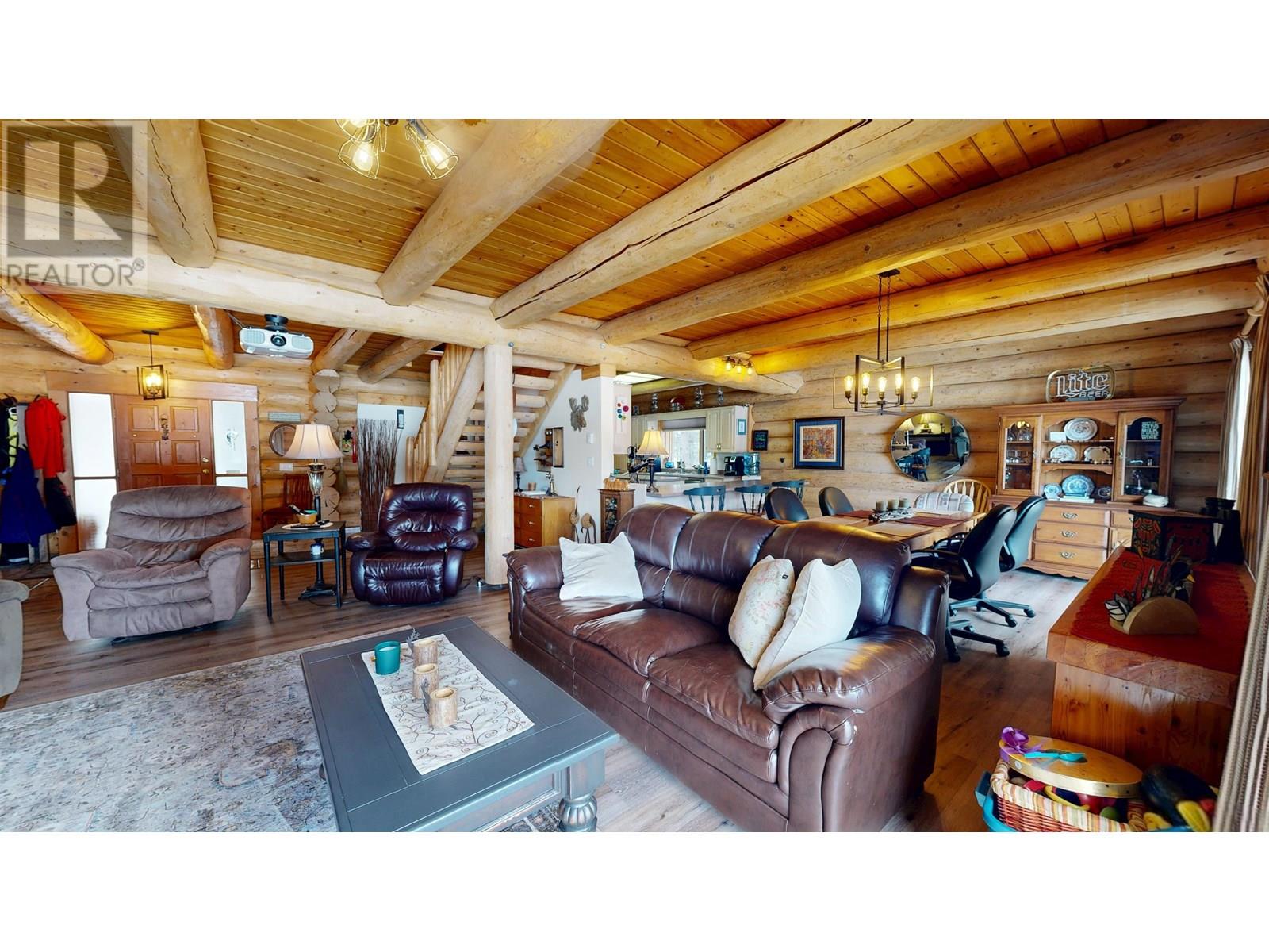 8494 GERALD CRESCENT