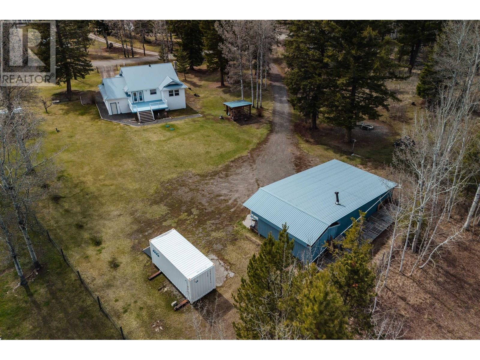 5571 LAKESIDE COURT
