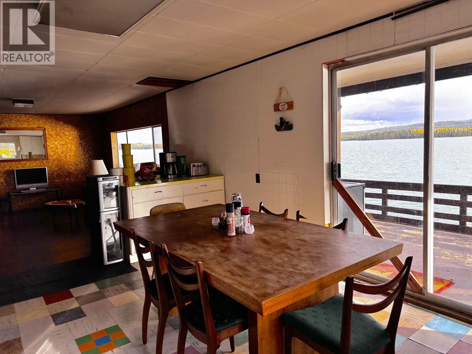 6206 Green Lake N Rd