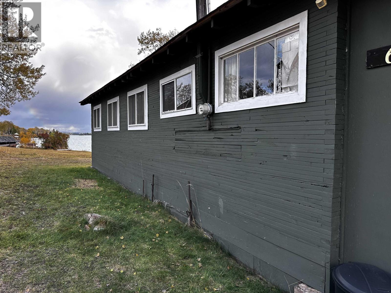 6206 Green Lake N Rd