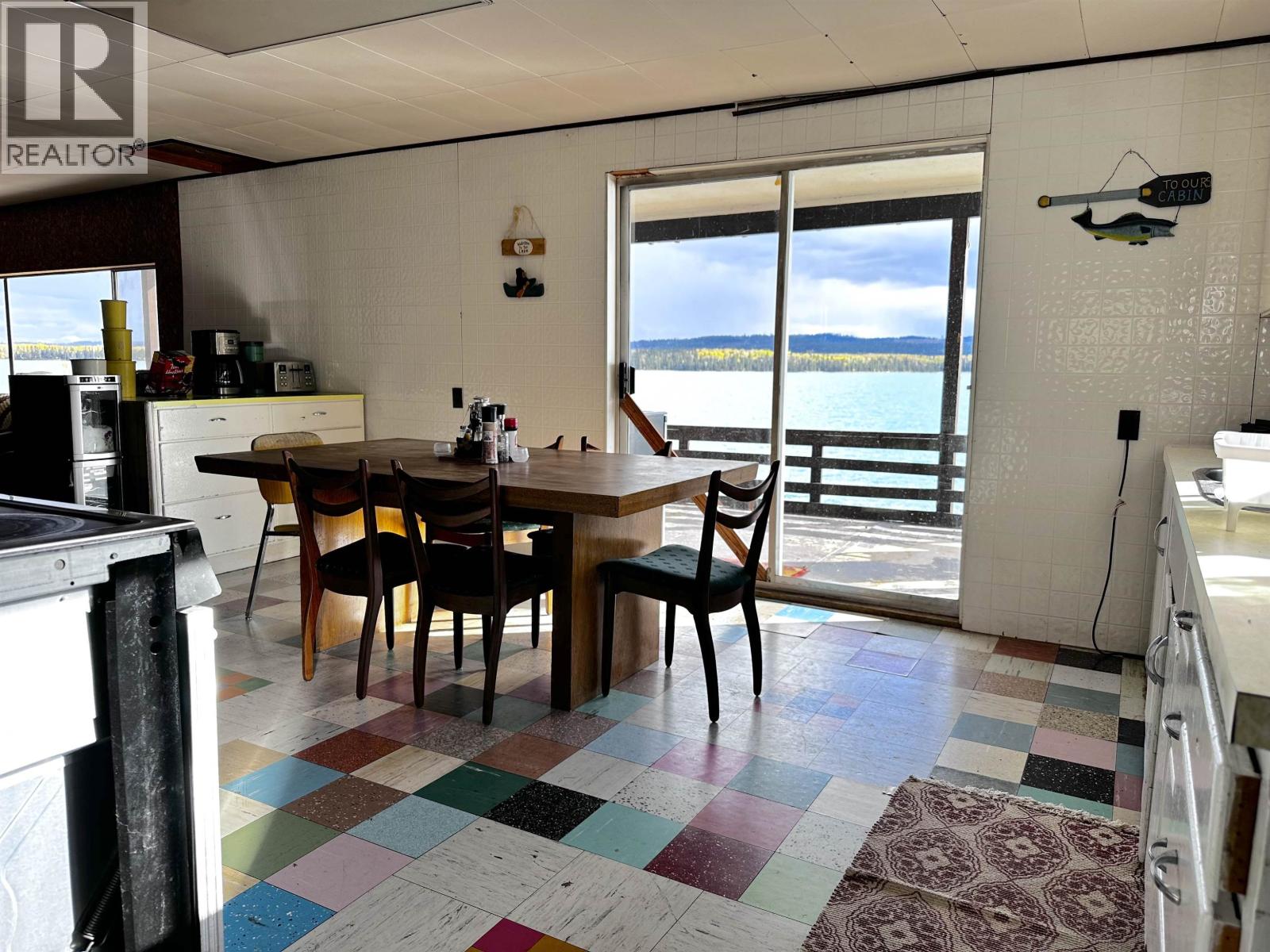 6206 Green Lake N Rd