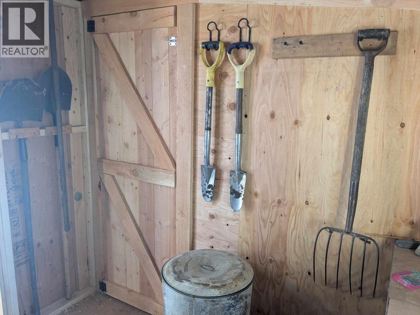 5359 ANNAHAM CRESCENT