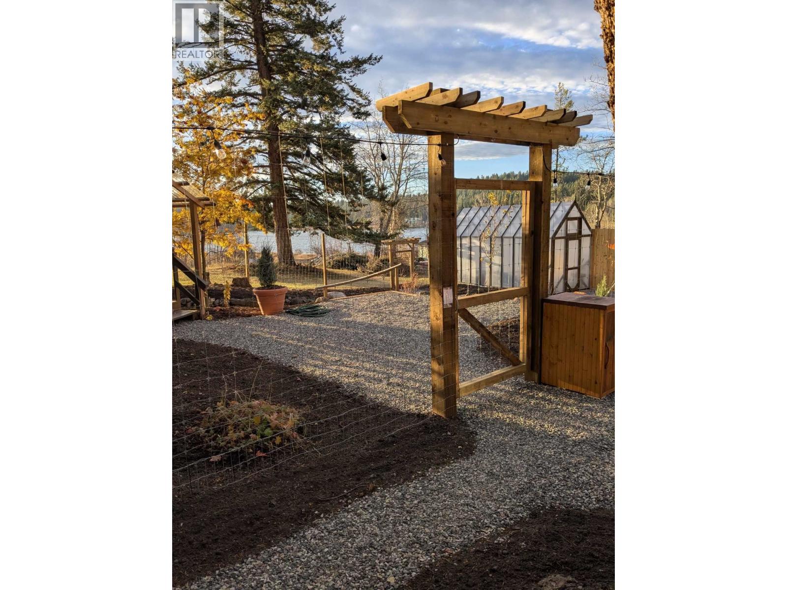 5359 ANNAHAM CRESCENT