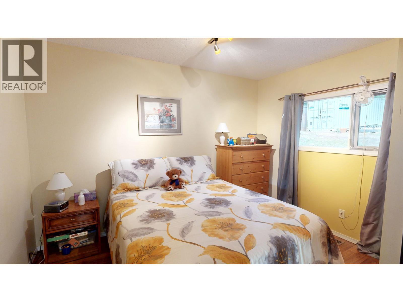 3743 EMERALD CRESCENT