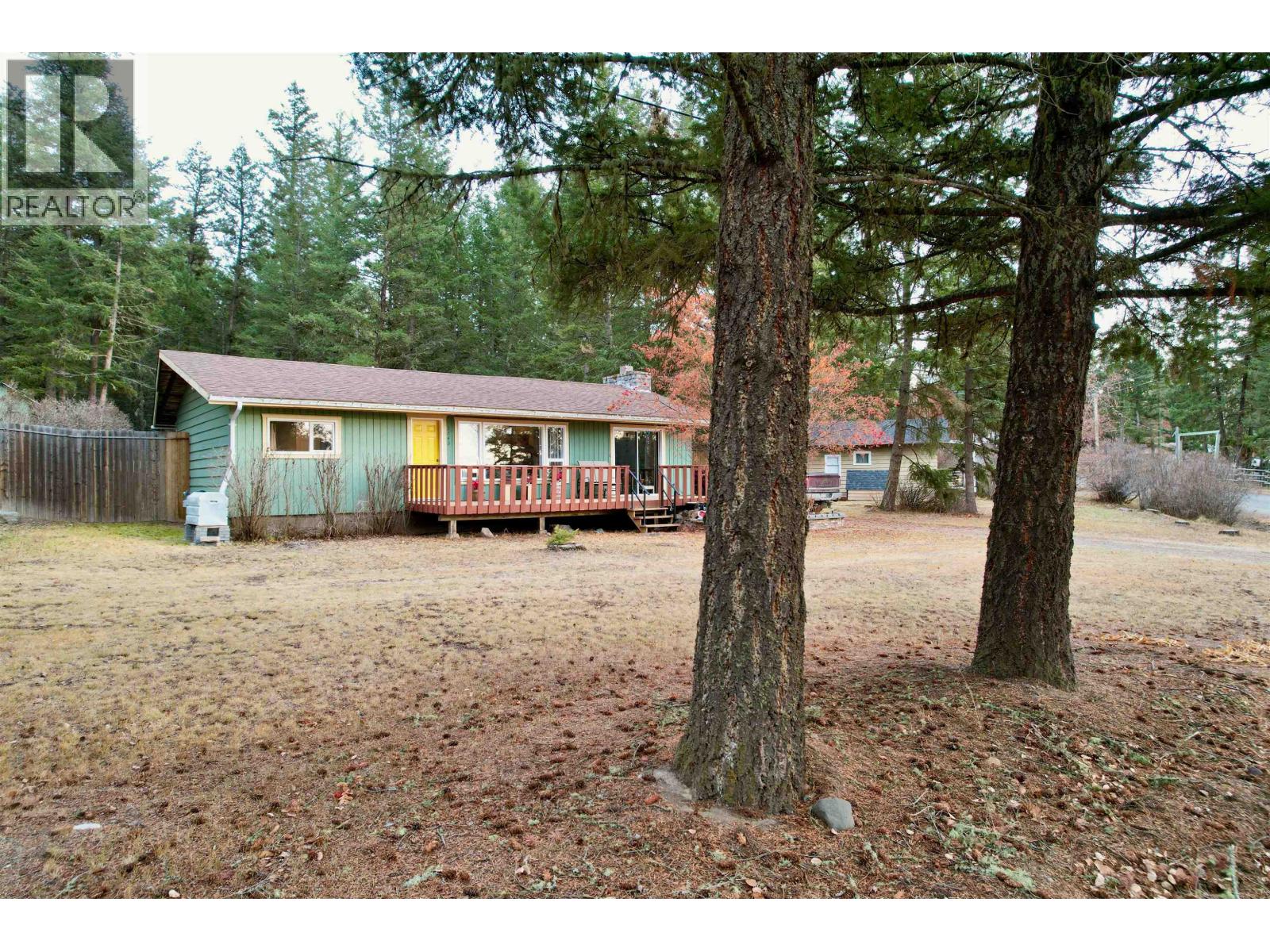 3743 EMERALD CRESCENT