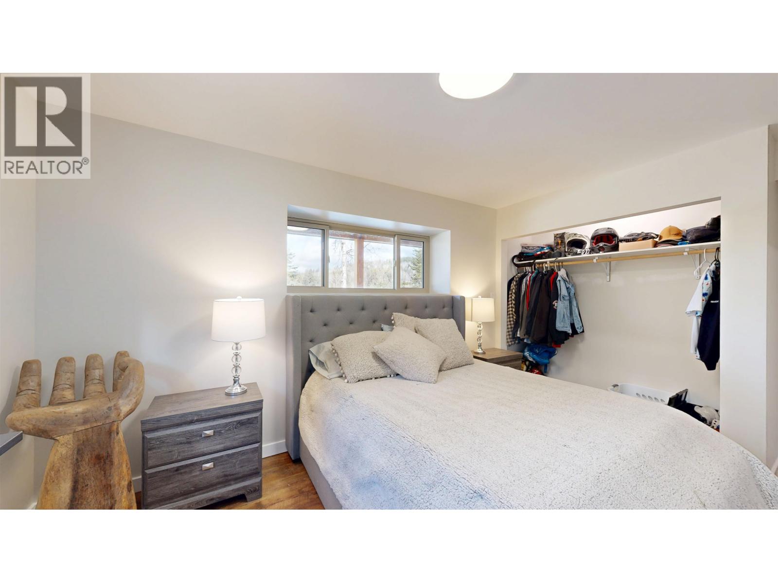 2199 EAGLE CREEK ROAD