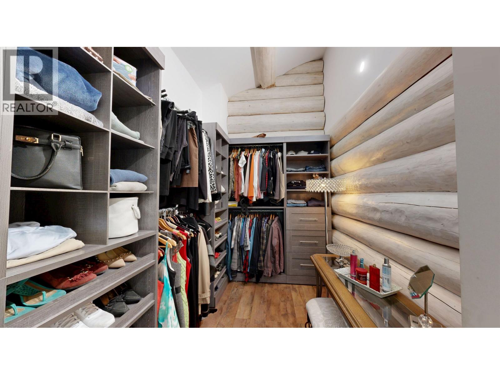 2199 EAGLE CREEK ROAD