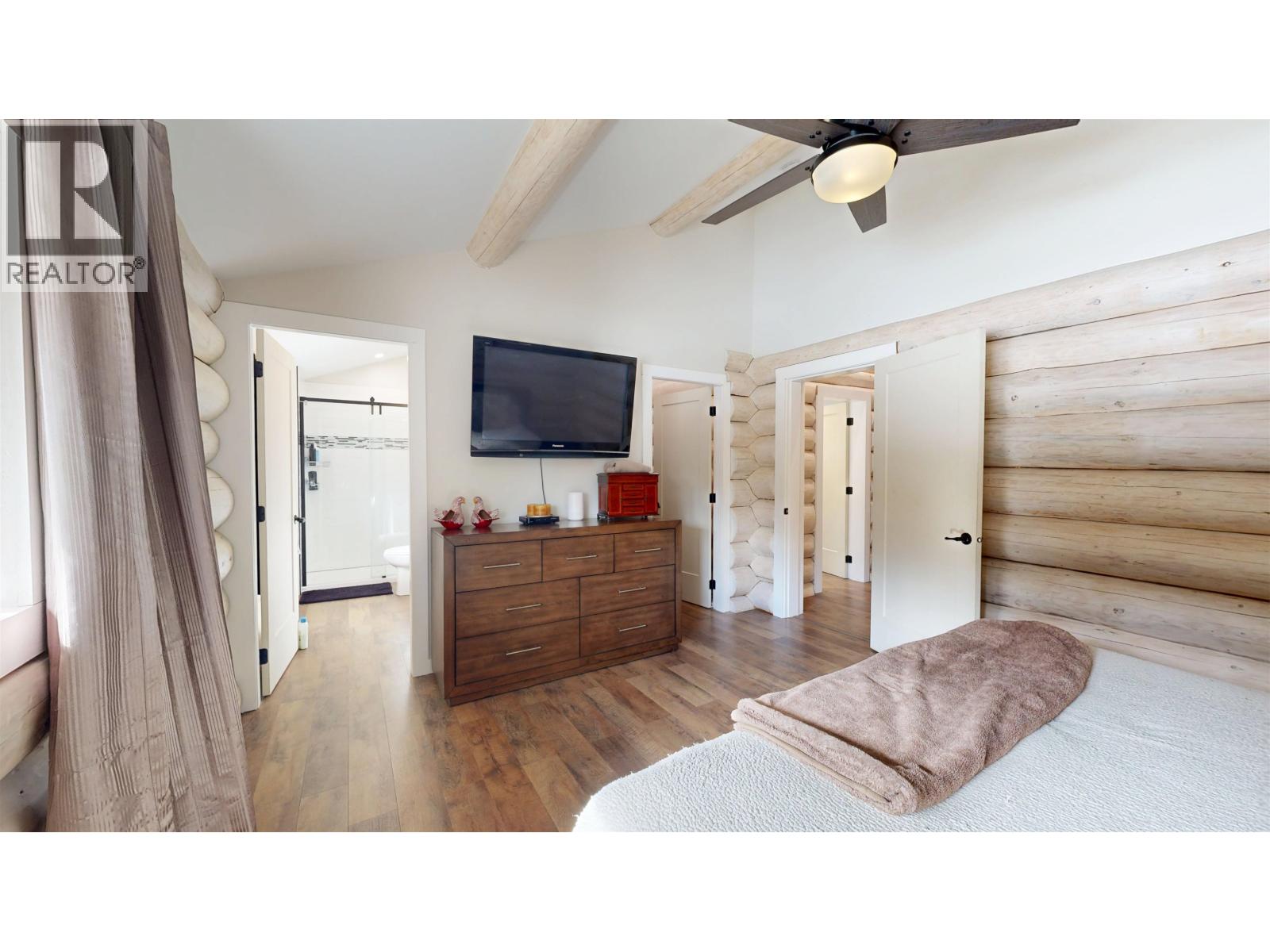 2199 EAGLE CREEK ROAD