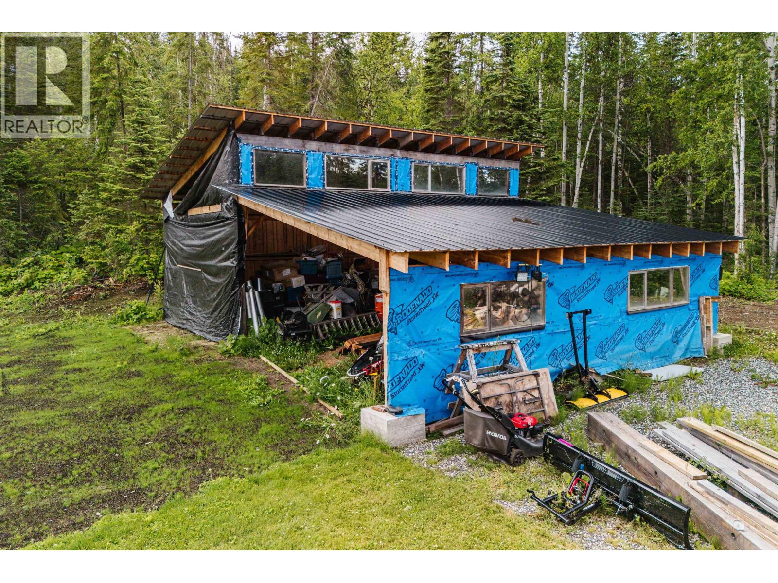 2199 EAGLE CREEK ROAD