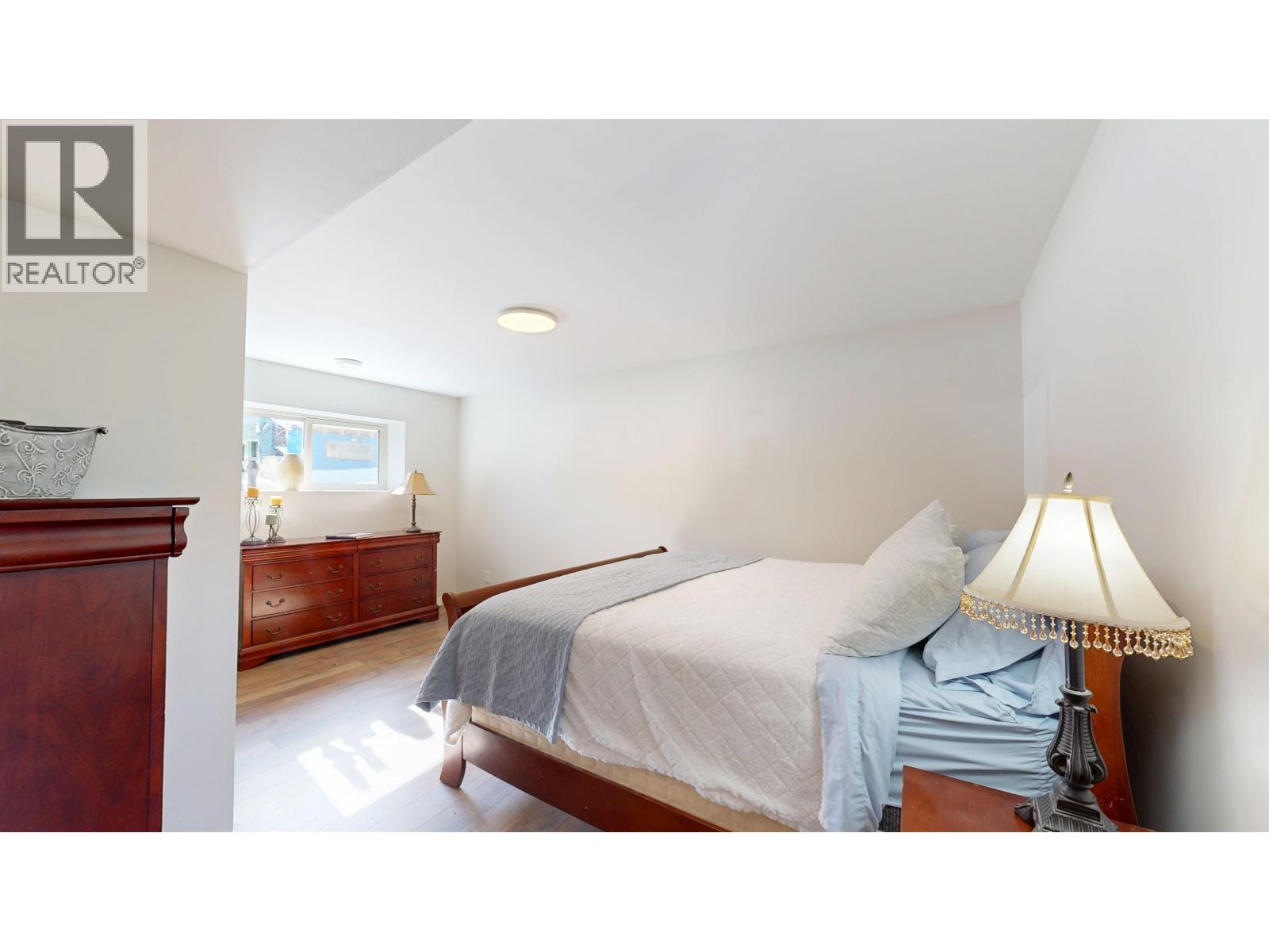 2199 EAGLE CREEK ROAD