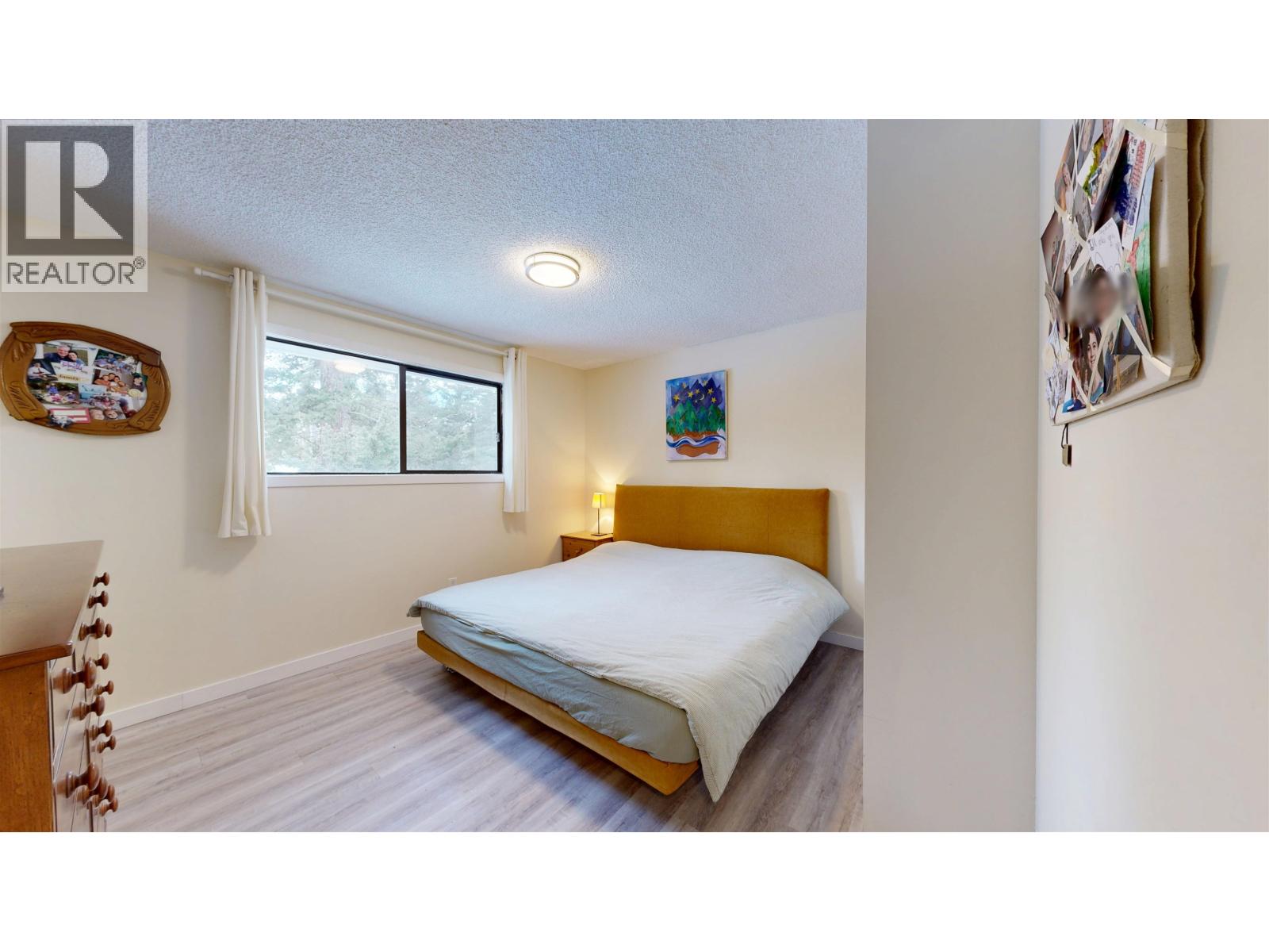 5040 HANSEN COURT
