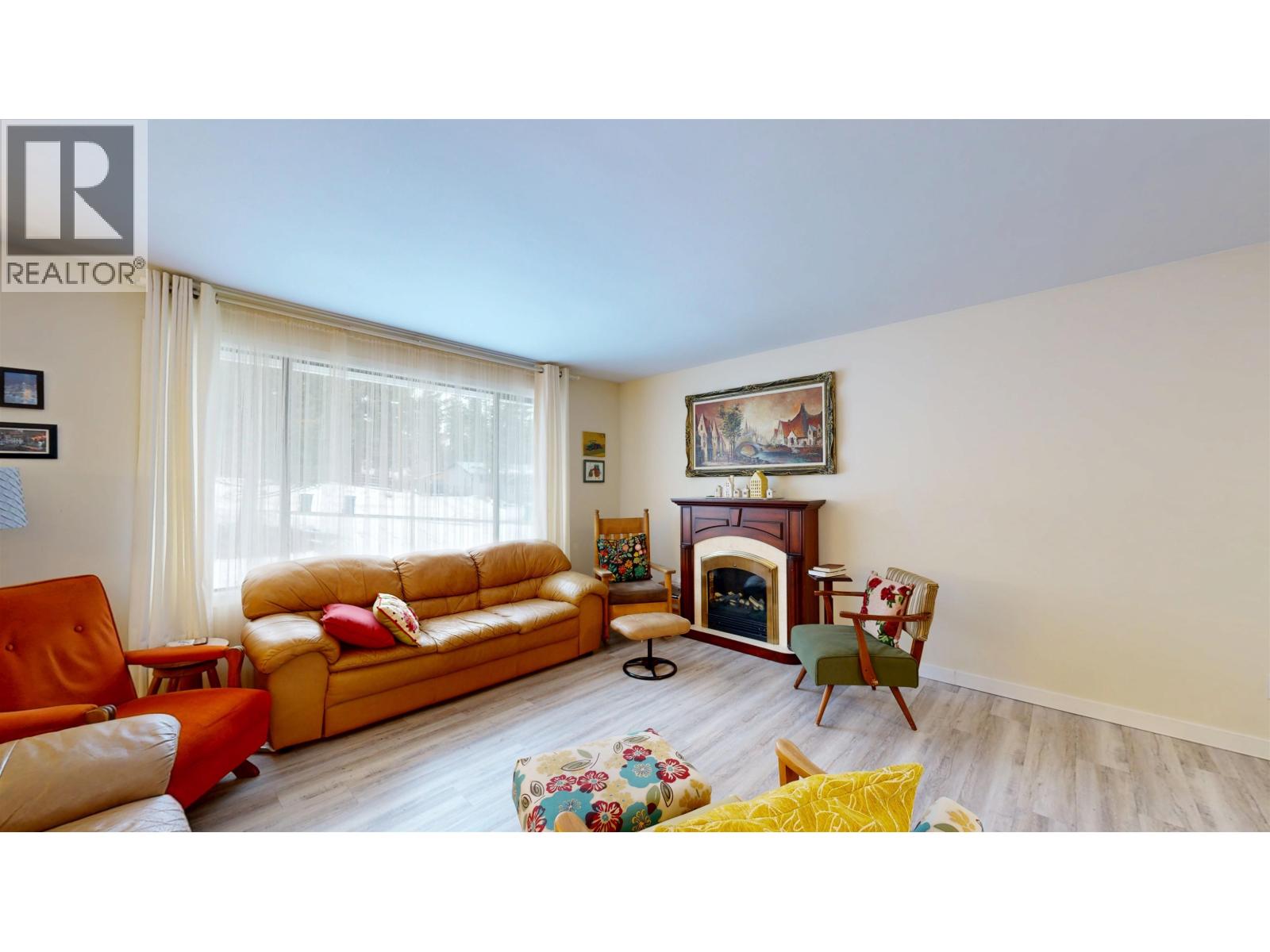 5040 HANSEN COURT