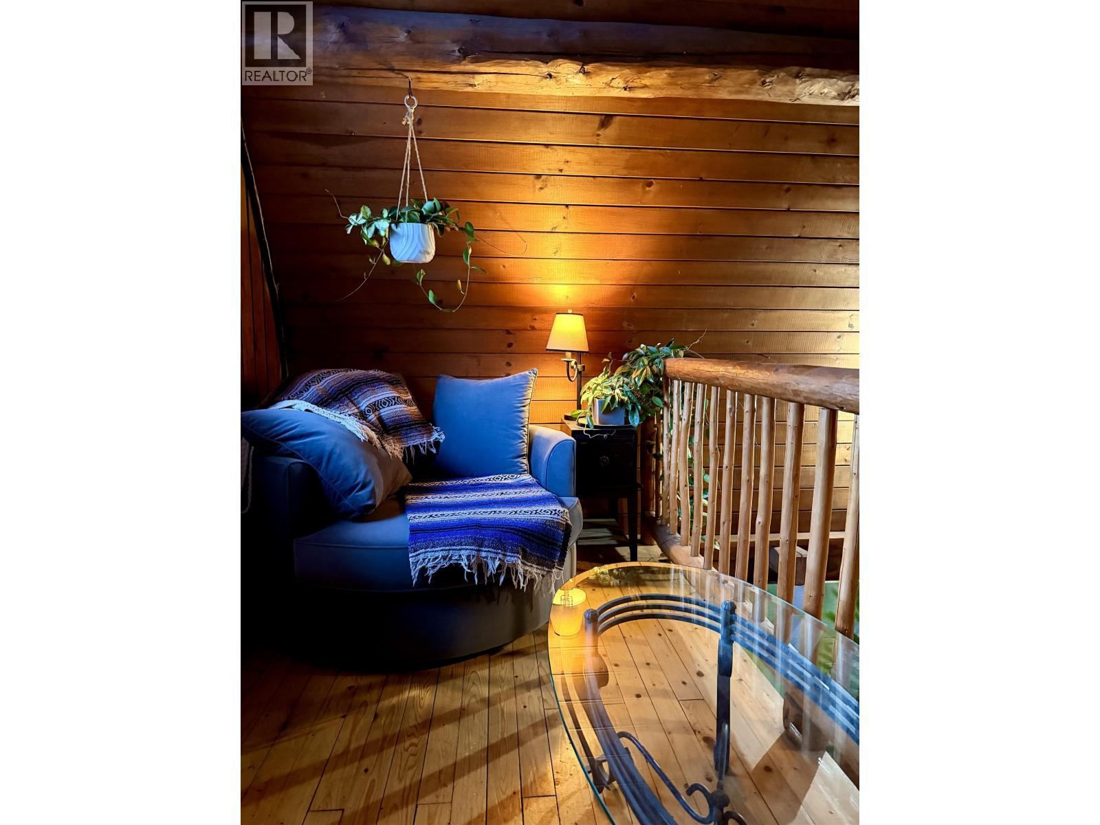 7671 RUTHERFORD ROAD