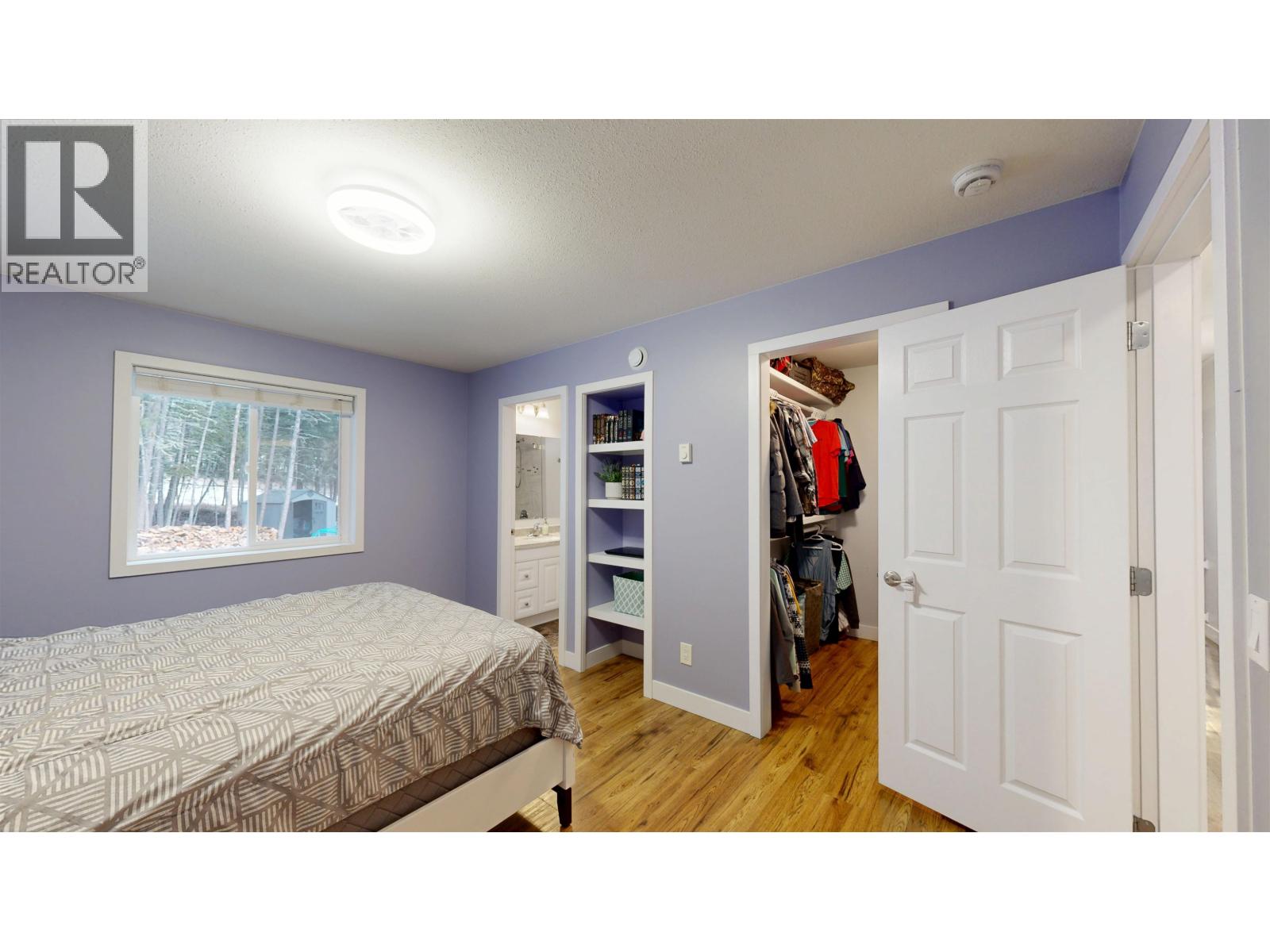 4887 GLOINNZUN CRESCENT