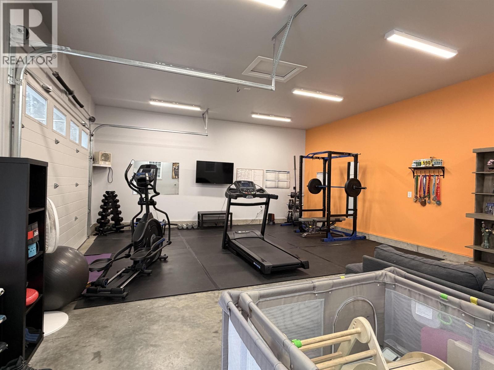 4887 GLOINNZUN CRESCENT