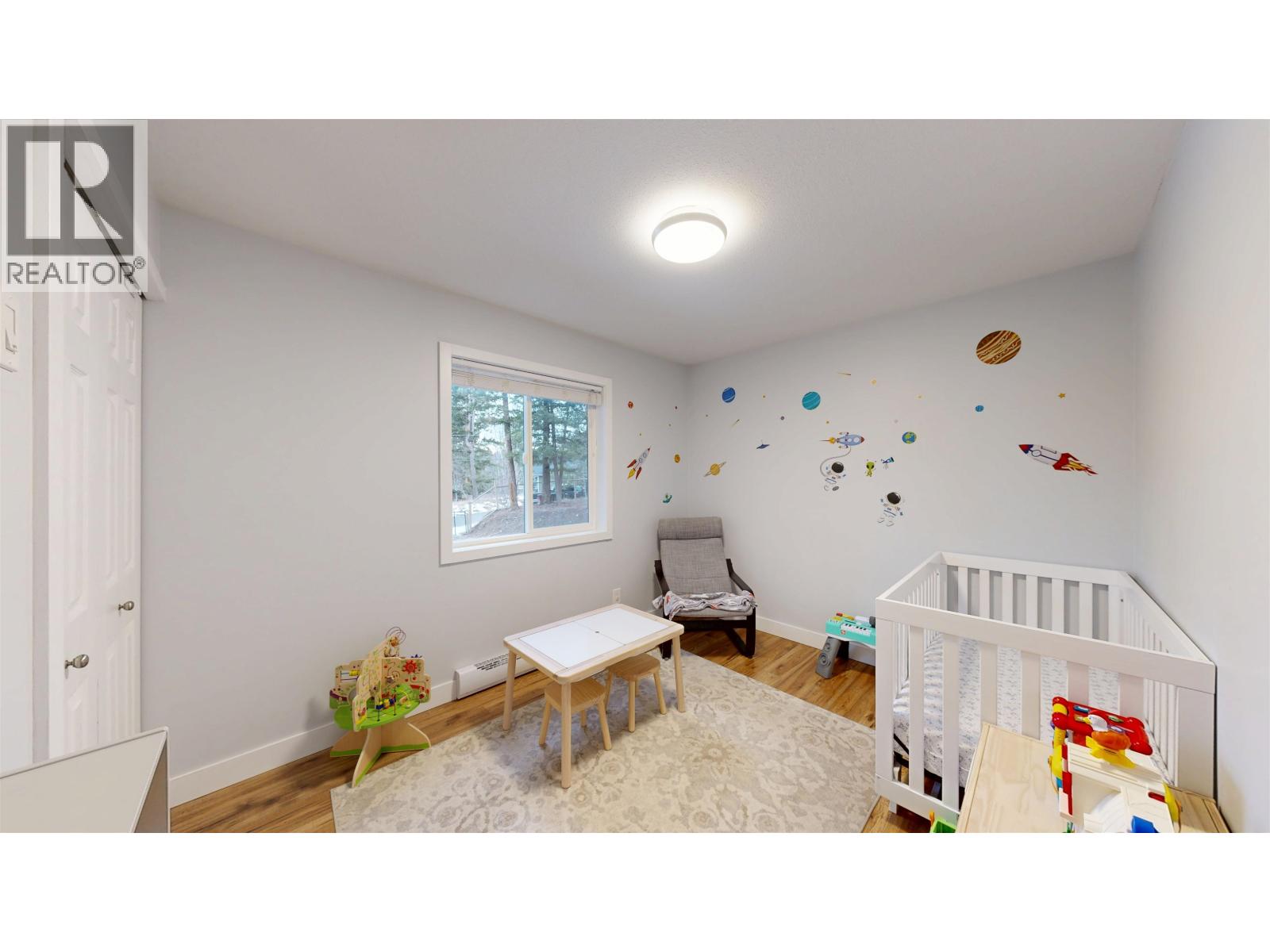 4887 GLOINNZUN CRESCENT