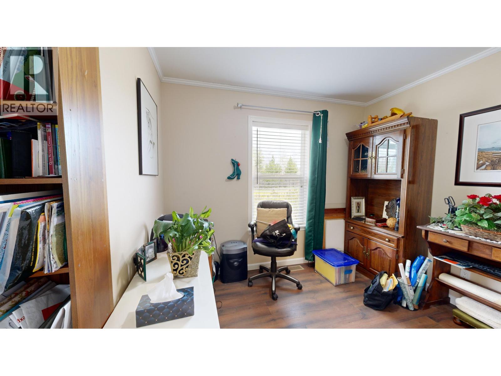 7028 N NETHERLAND ROAD